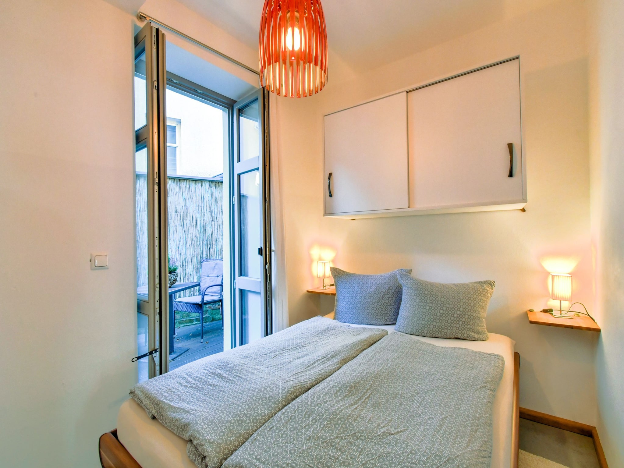 Ferienwohnung Komfortable Ferienwohnung in alter Stadtvilla Luv