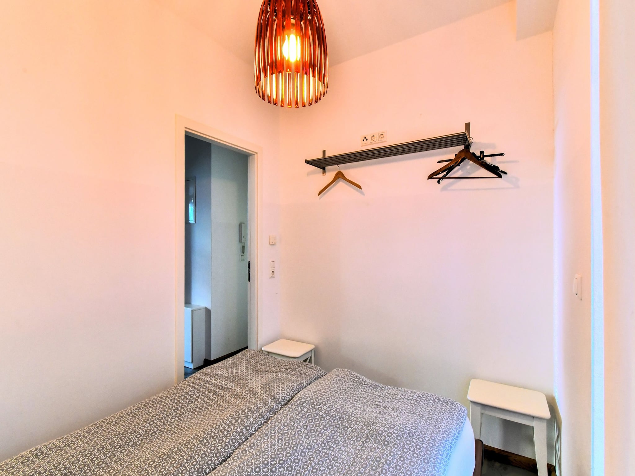 Ferienwohnung Komfortable Ferienwohnung in alter Stadtvilla Luv