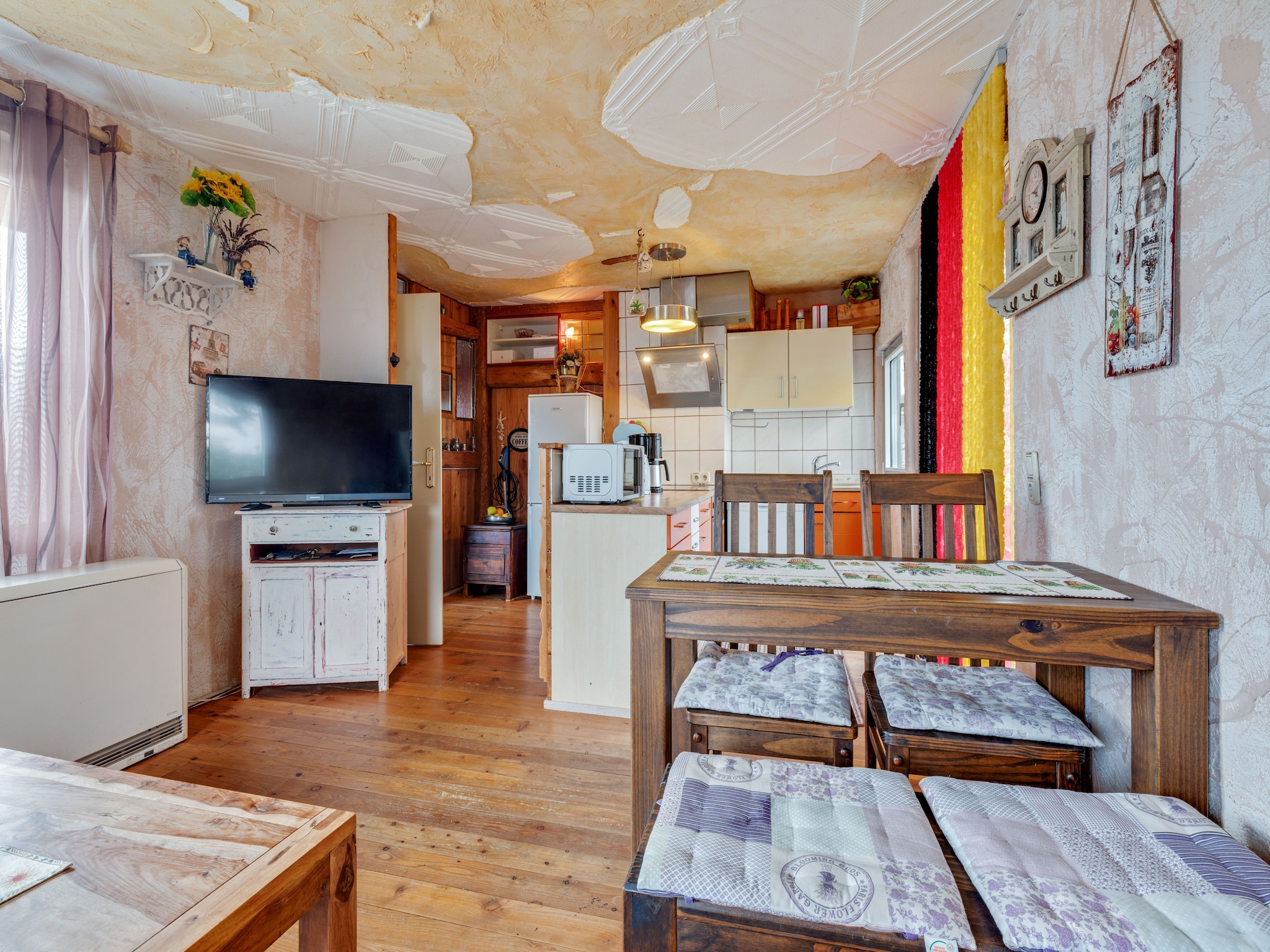 Ferienhaus Hundefreundliches Ferienhaus am See MIT Whirlpool