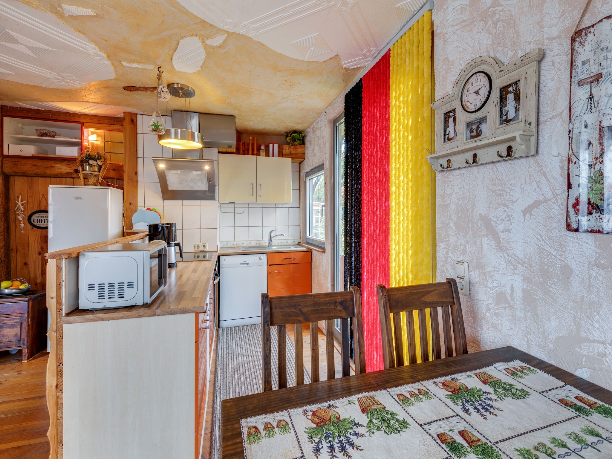 Ferienhaus Hundefreundliches Ferienhaus am See MIT Whirlpool
