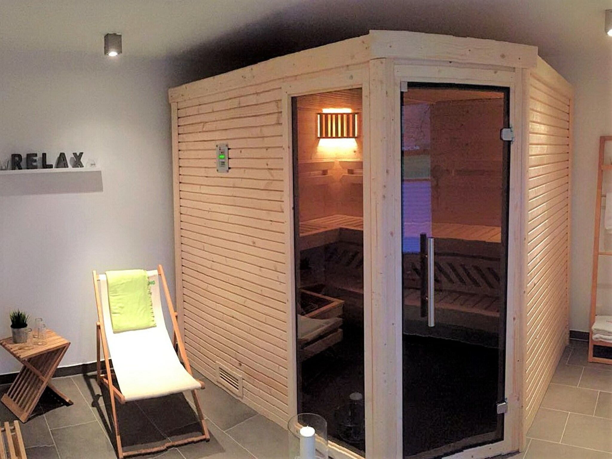   Ferienhaus Im Gutshofpark mit Sauna