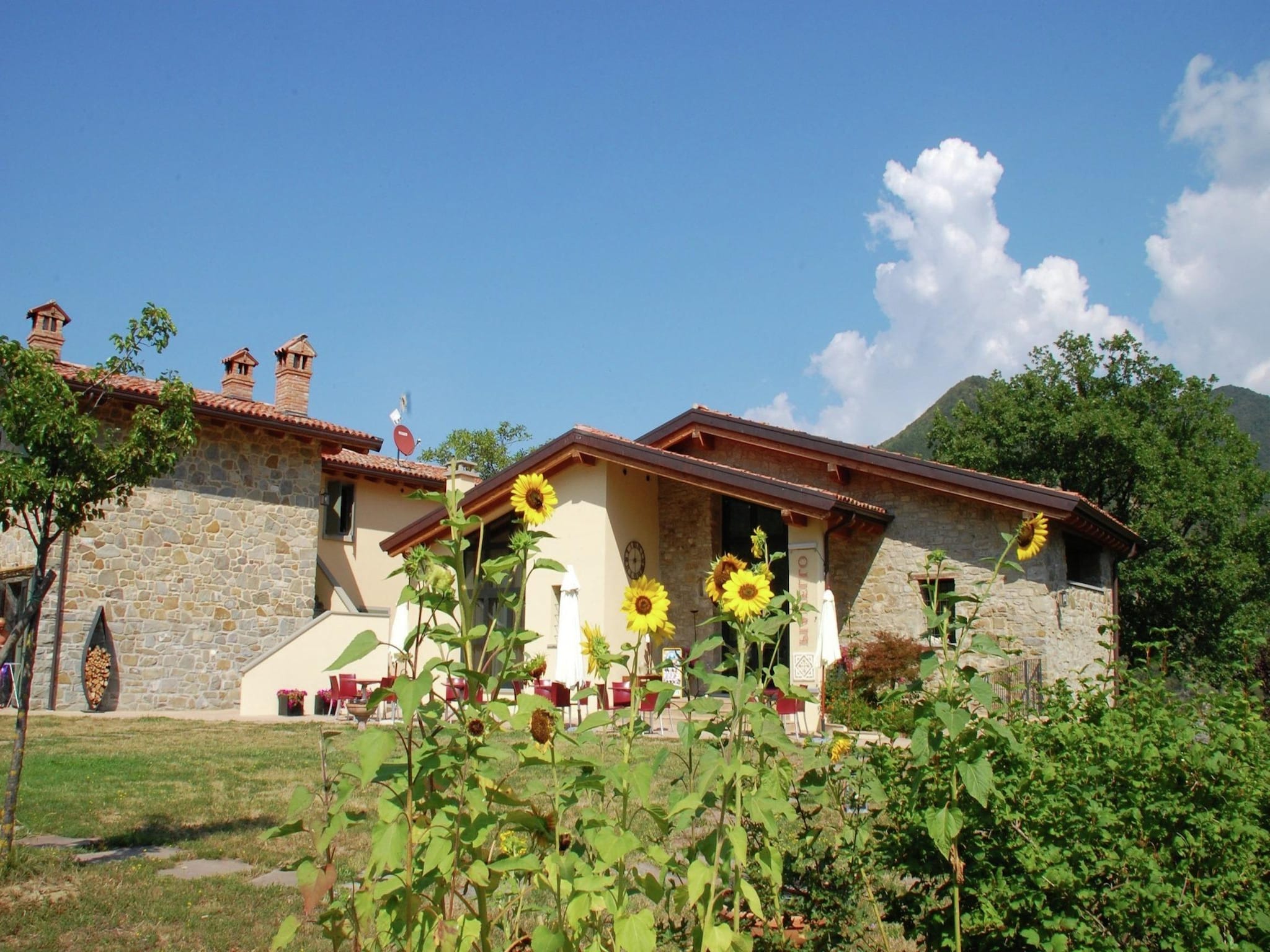   Borgo Belvedere Combi