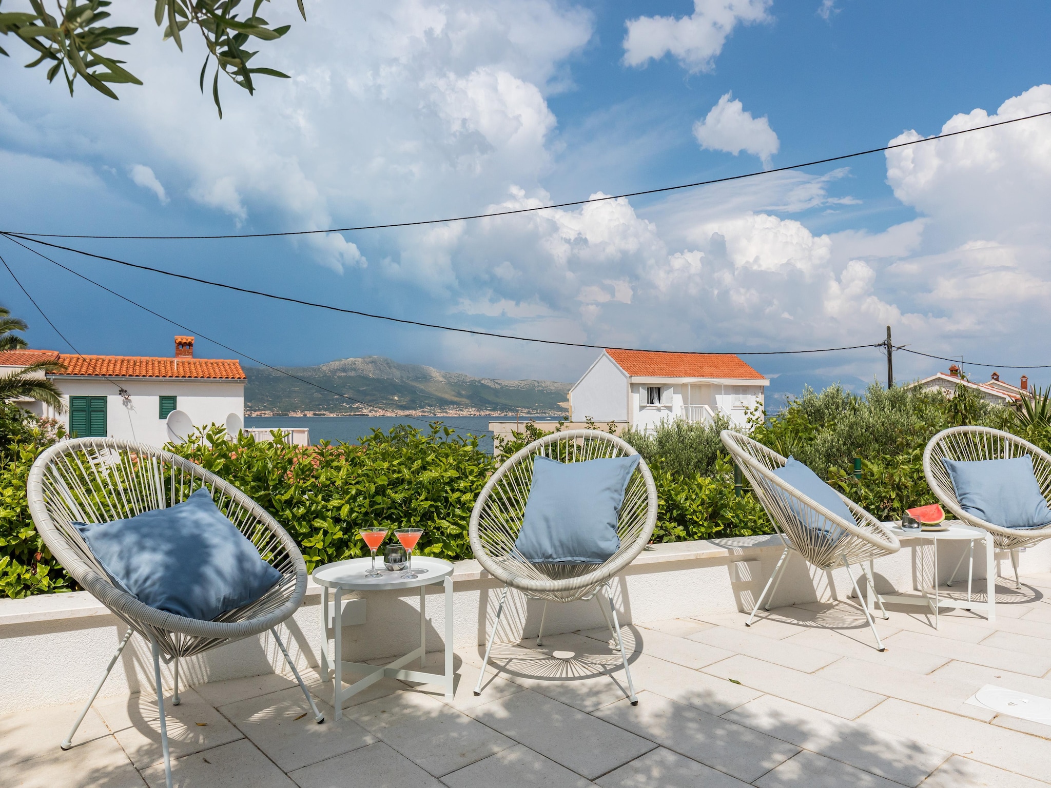 Lomahuoneisto Marina veranda apartment D
