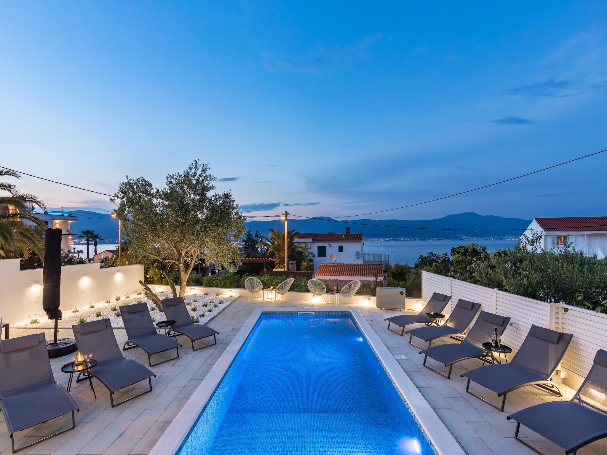 Lomahuoneisto Marina veranda apartment D