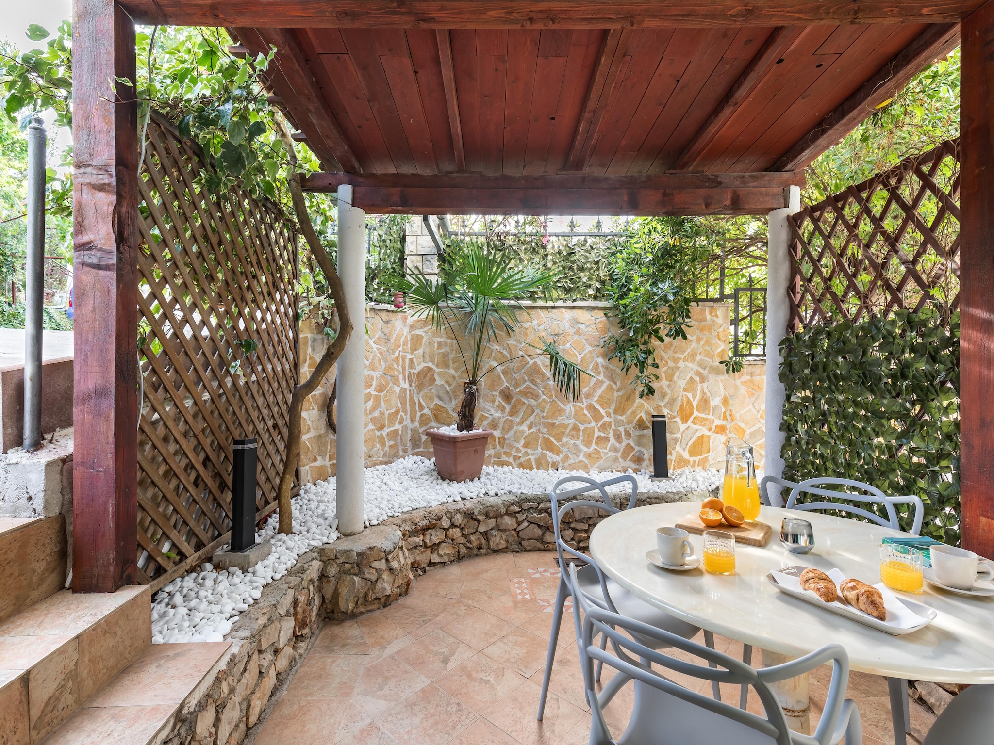 Lomahuoneisto Marina veranda apartment D