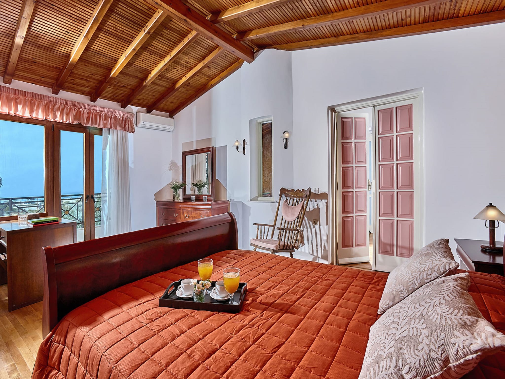   Villa Karteros