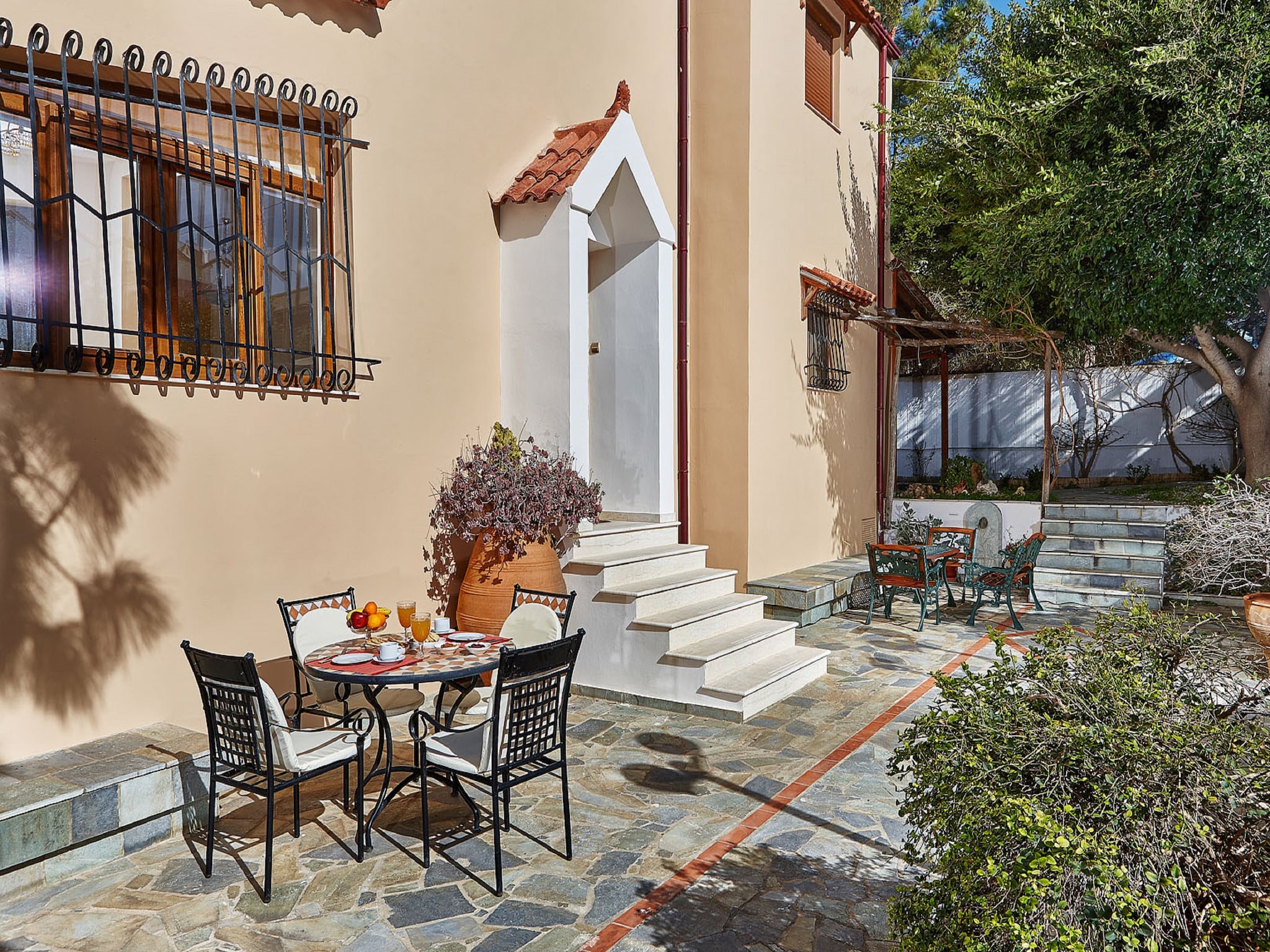   Villa Karteros