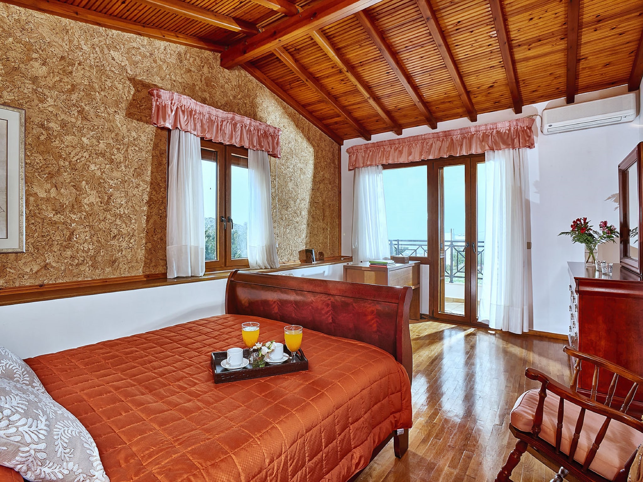   Villa Karteros