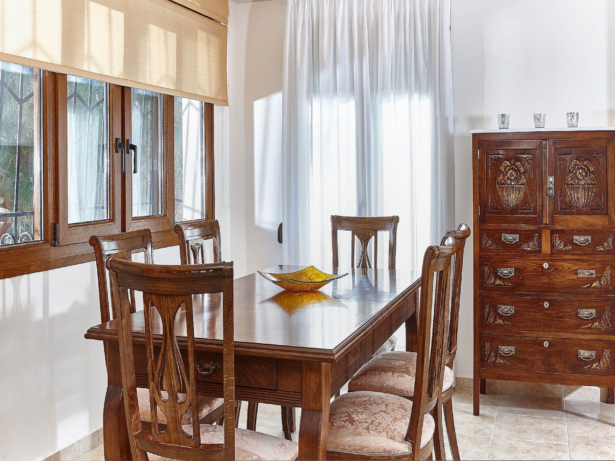   Villa Karteros