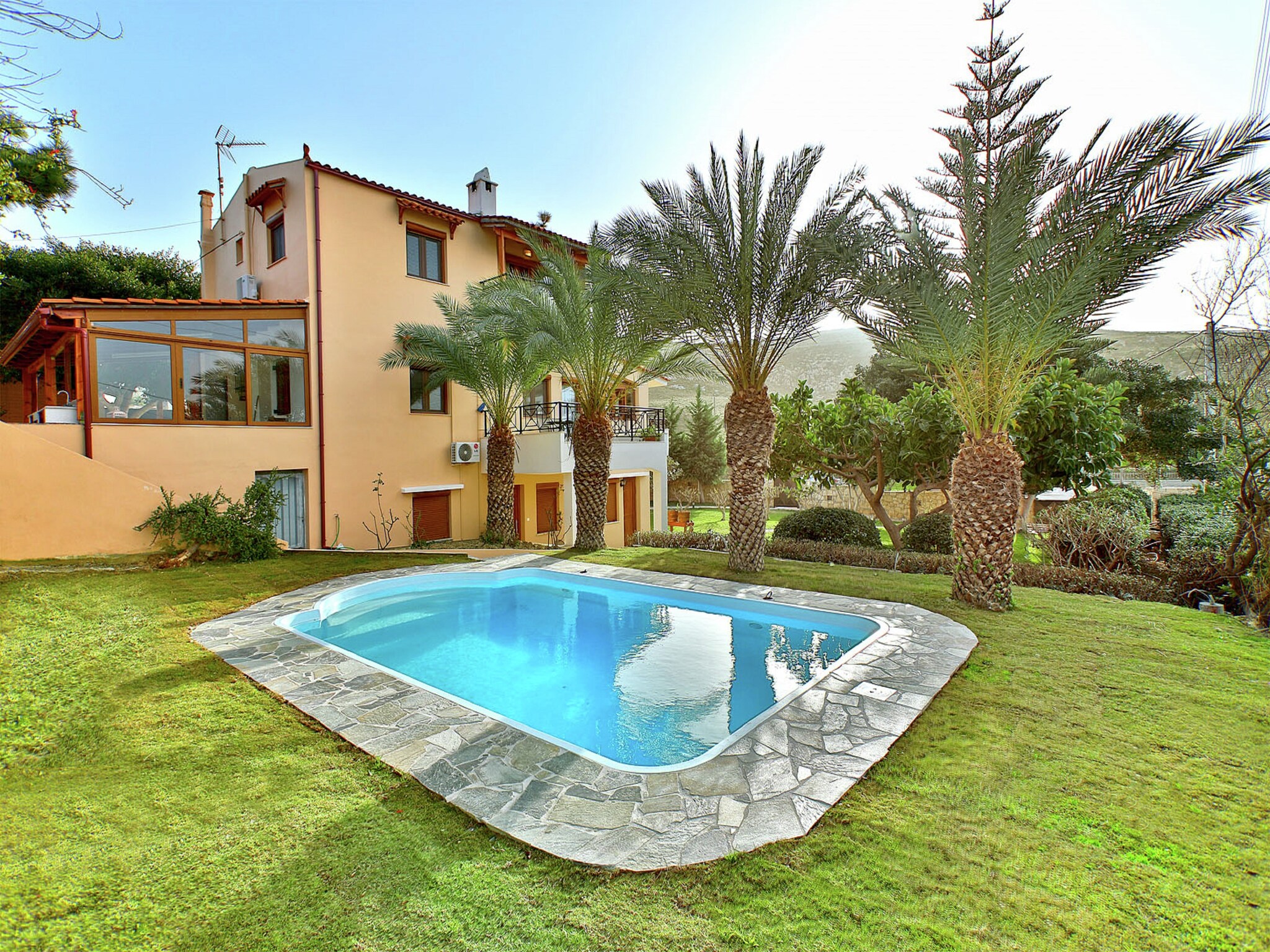   Villa Karteros