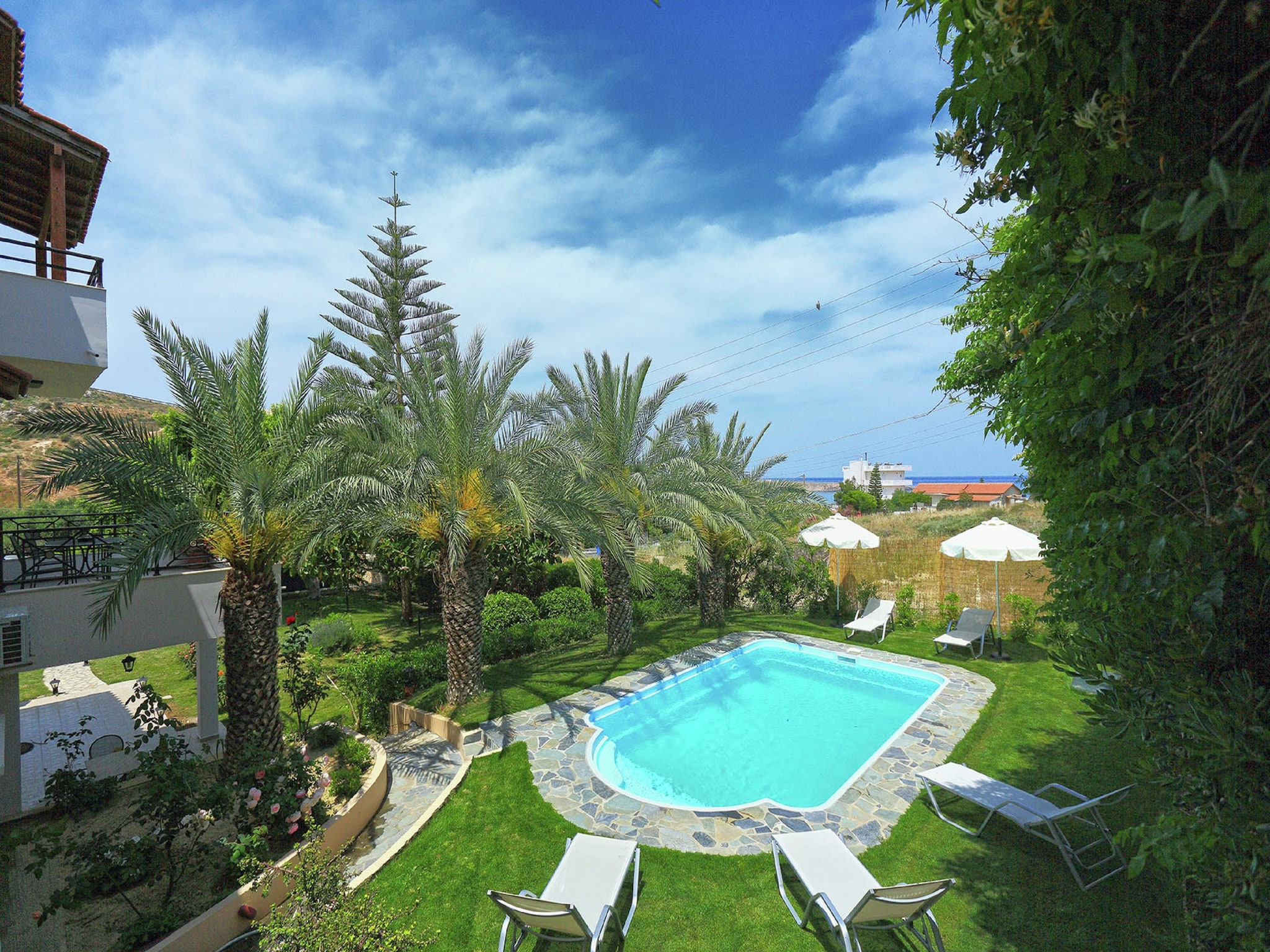   Villa Karteros