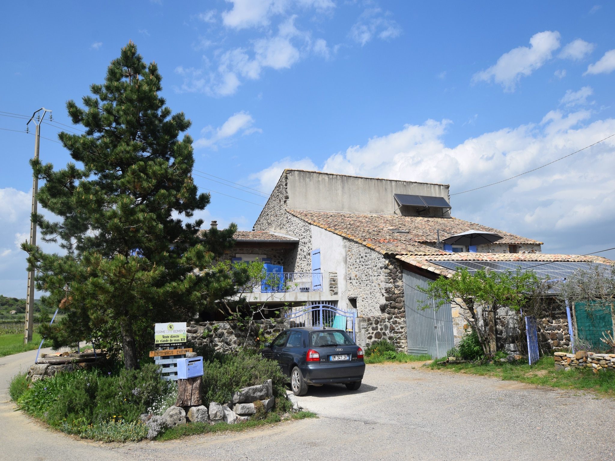 Vacation home Cottage les Bombis