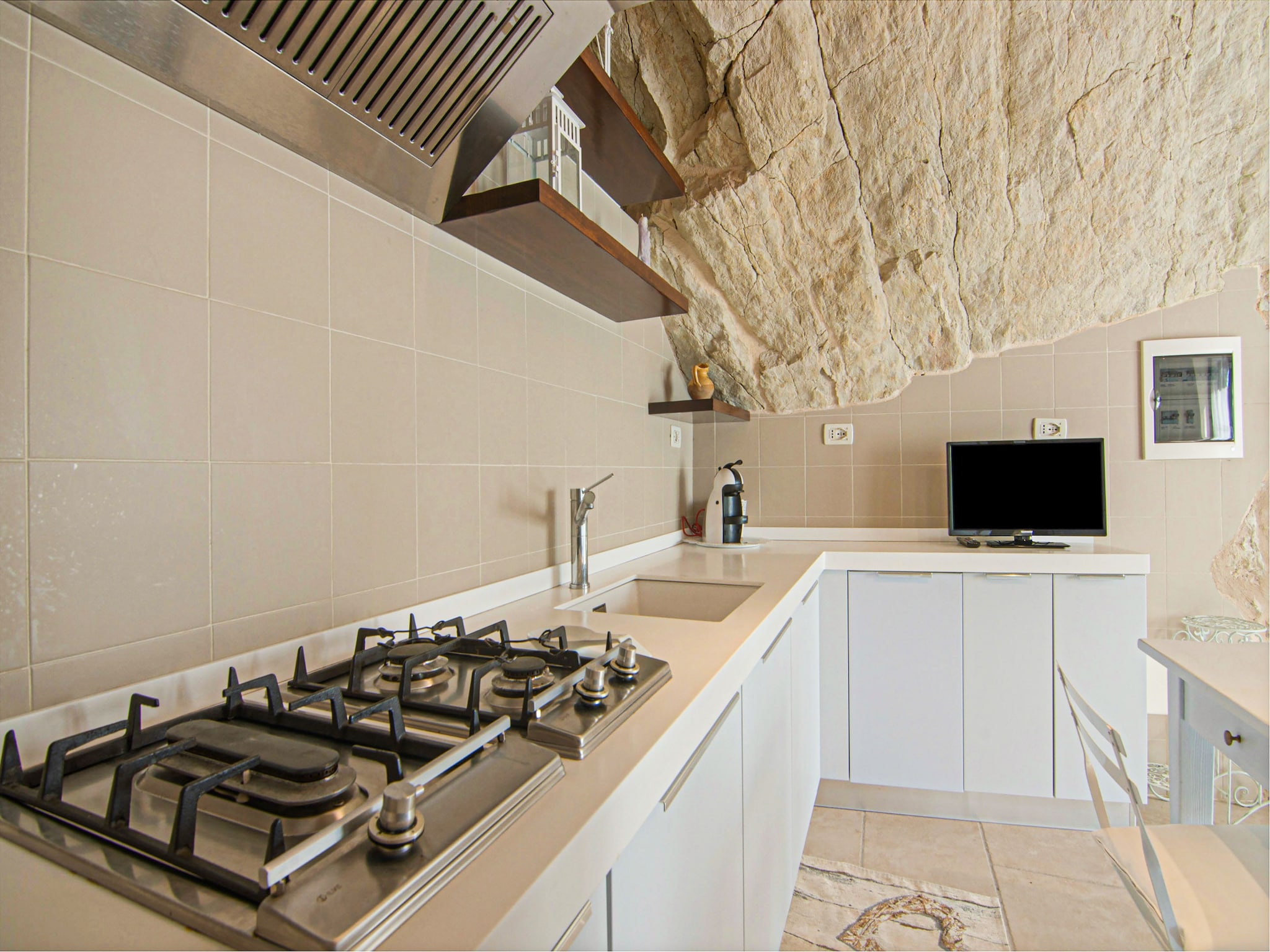   La Grotta