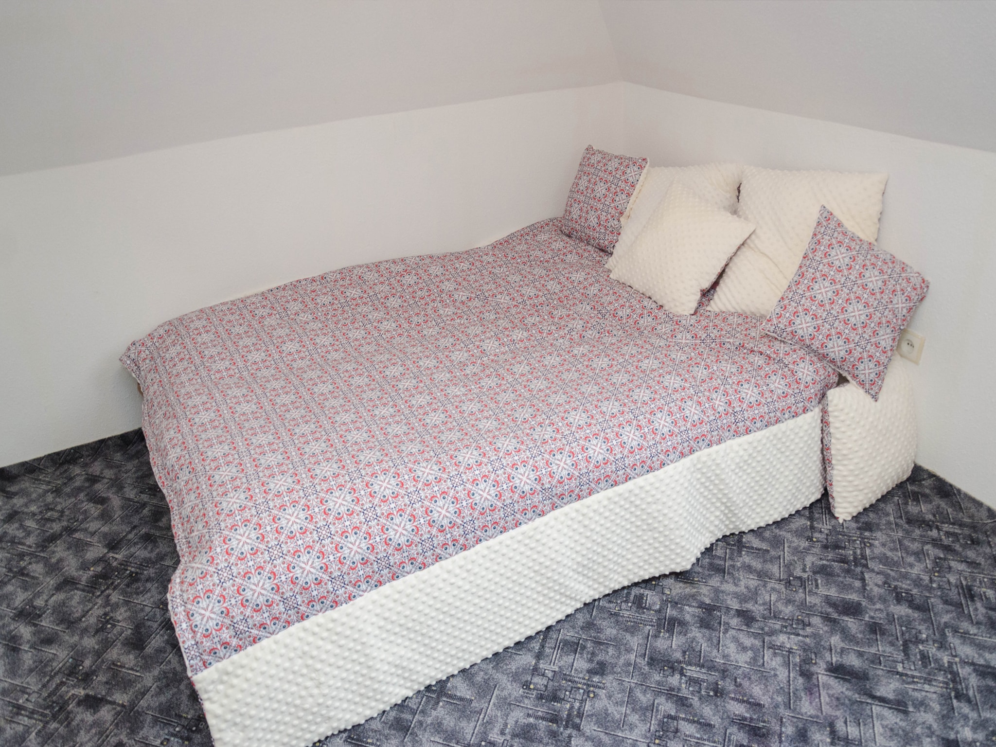 Maison A comfortable east apartment