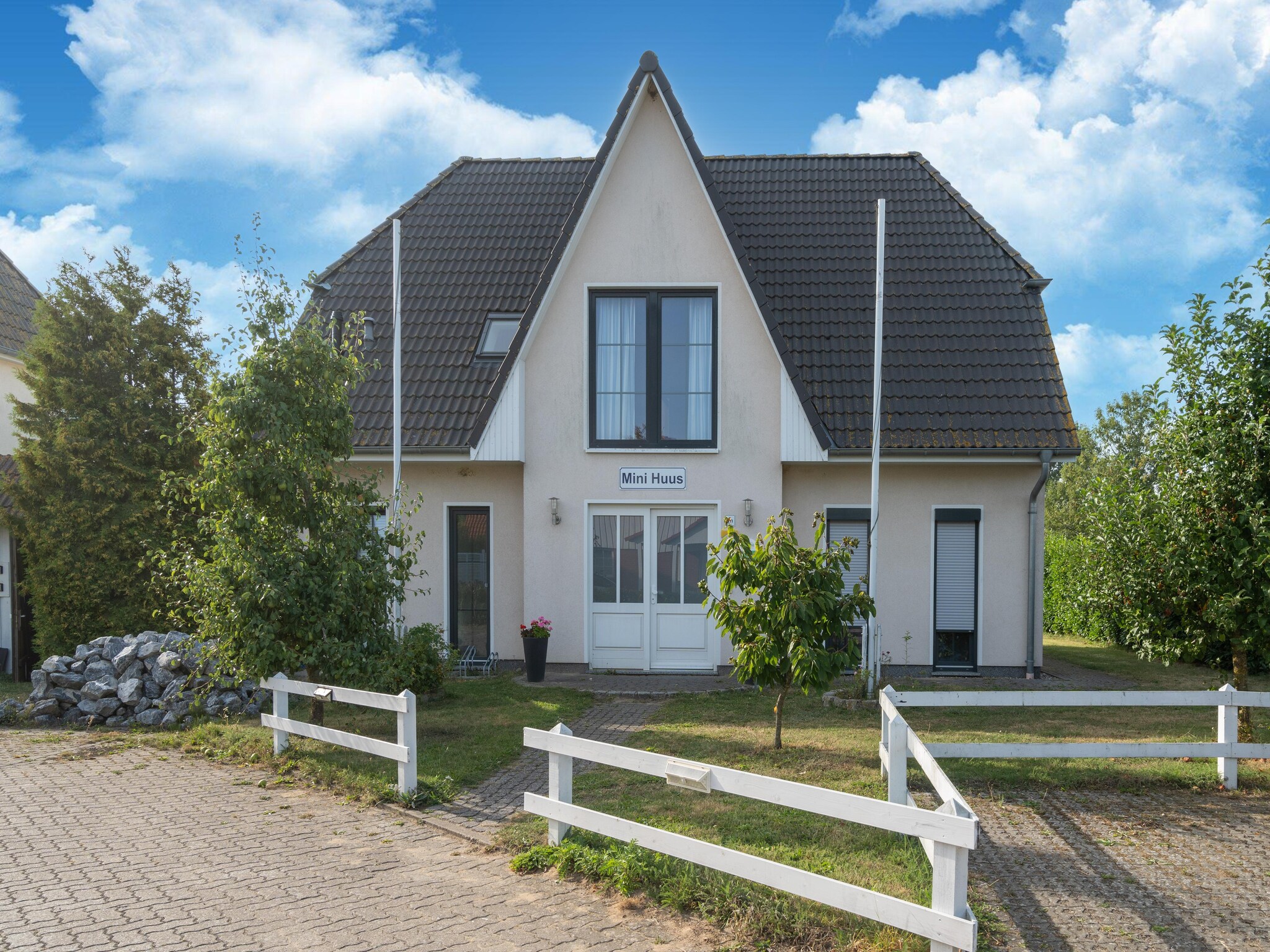 Ferienwohnung Minihus - Obergeschoss mit Balkon