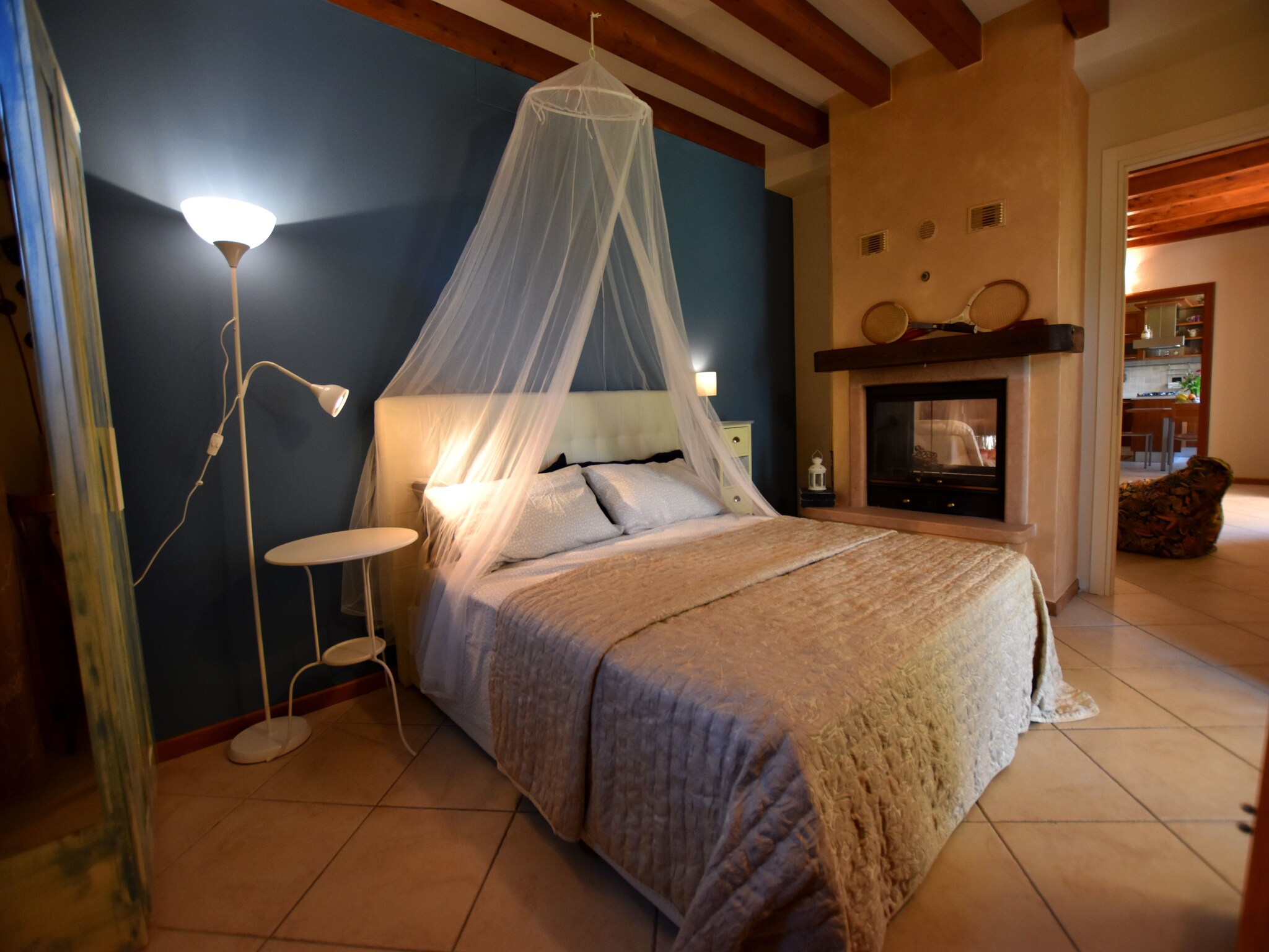 Apartment Dosso della Regina 6