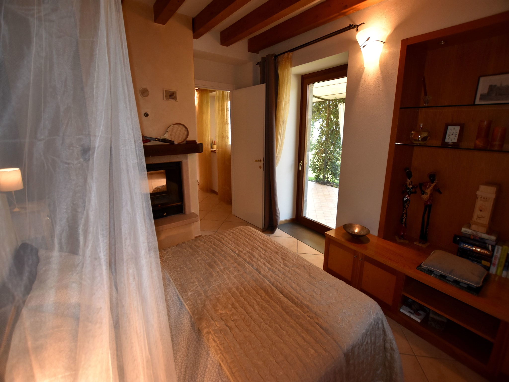 Apartment Dosso della Regina 6