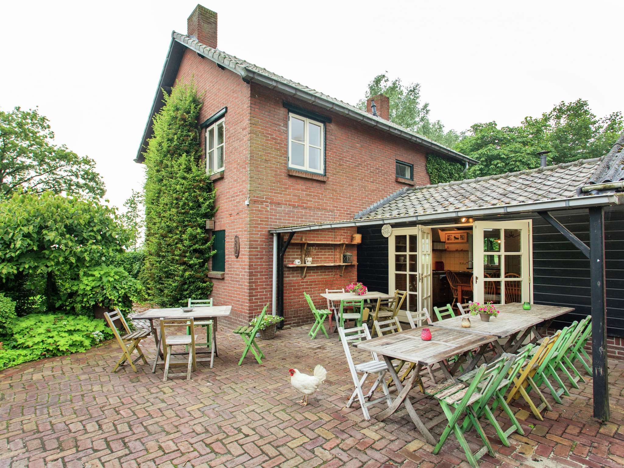   Landhoeve buitenman