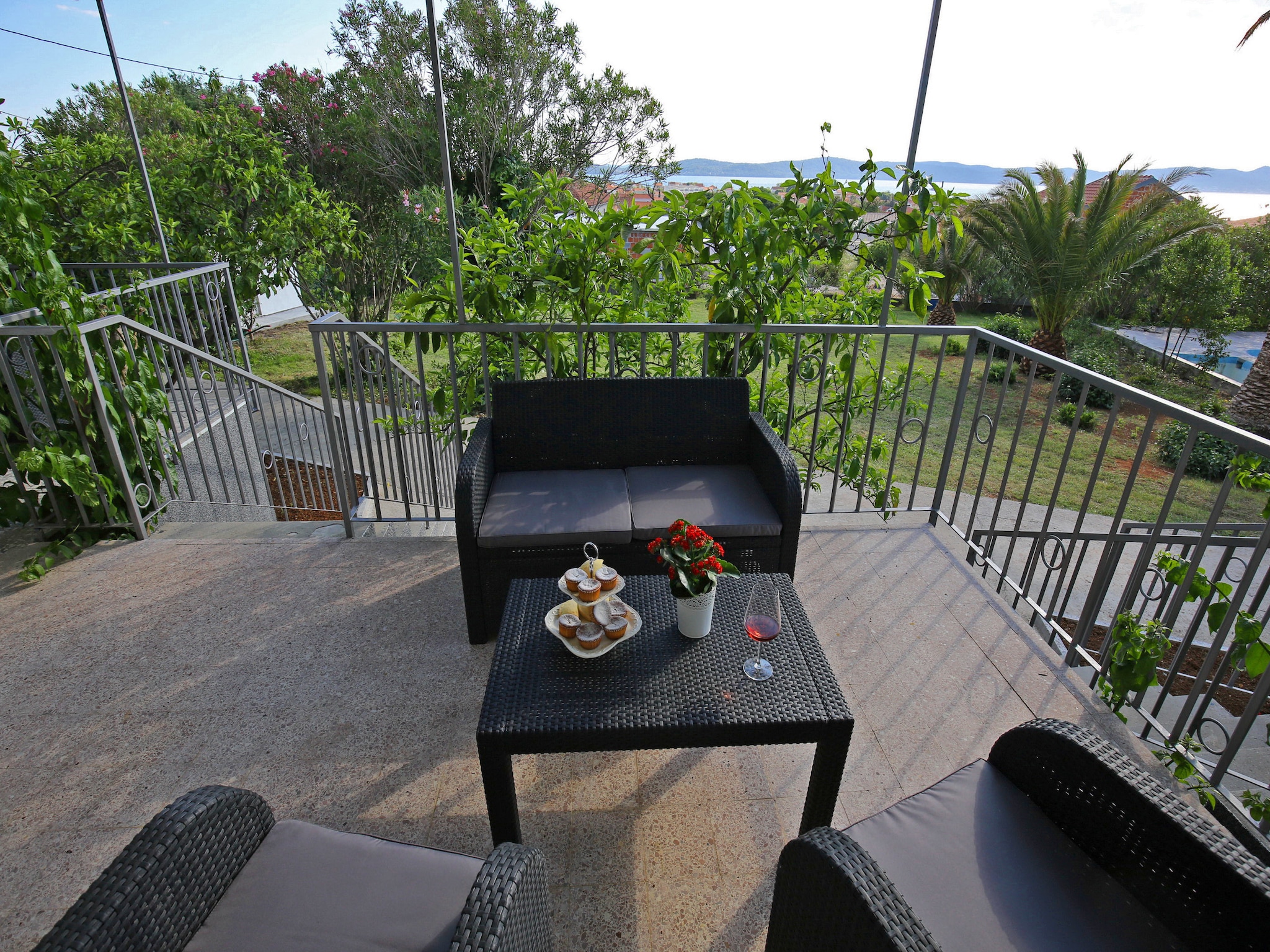   Mediterano 4