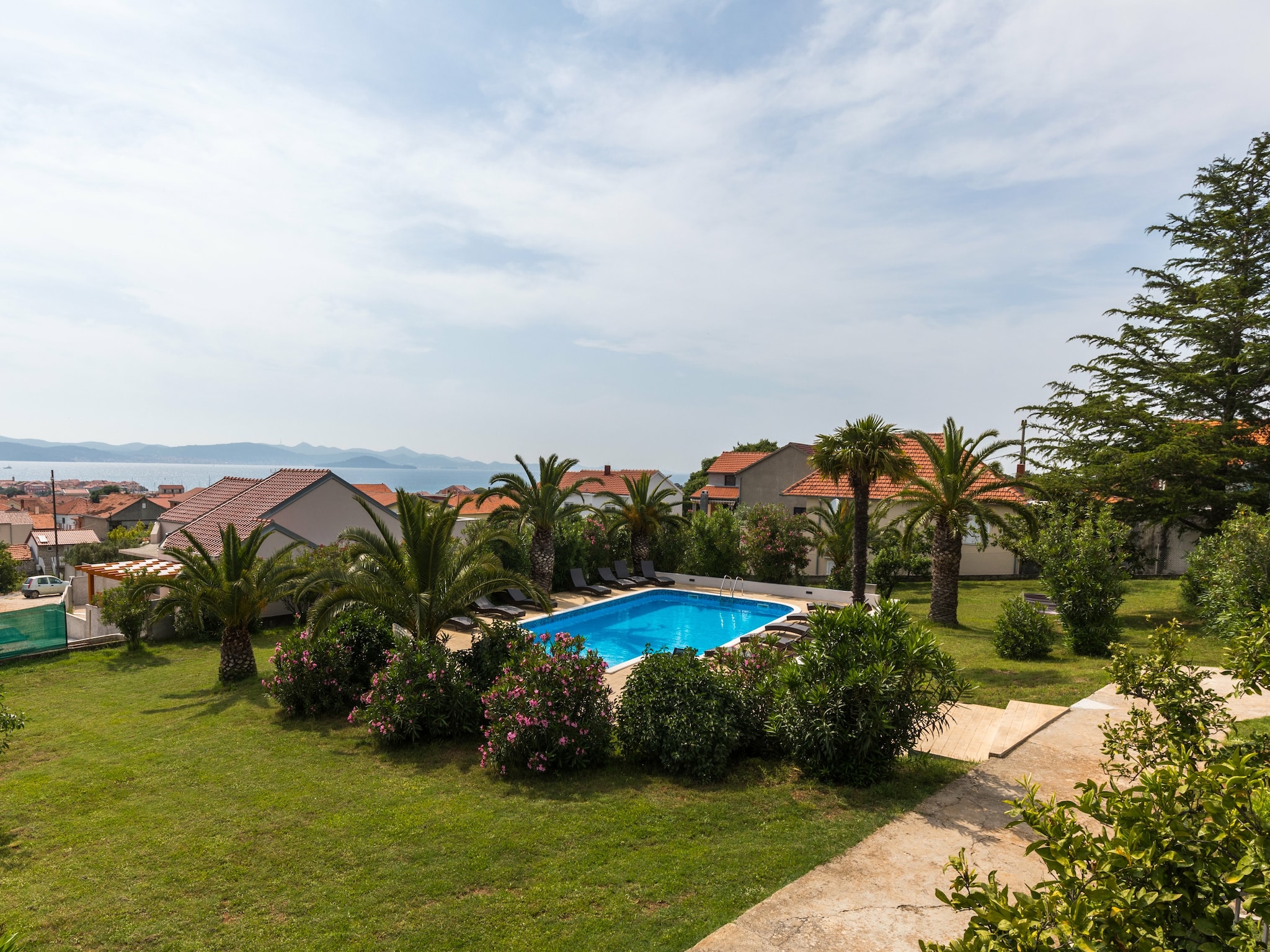   Mediterano 4