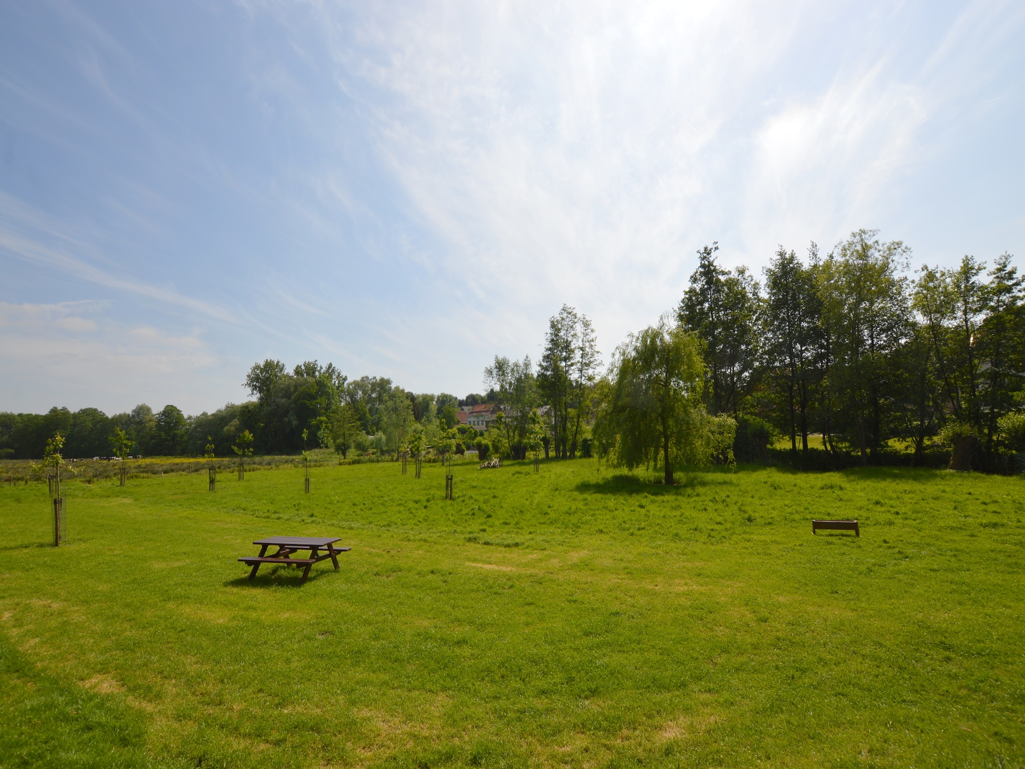  Hoeve A Gen Water- Donderblumke