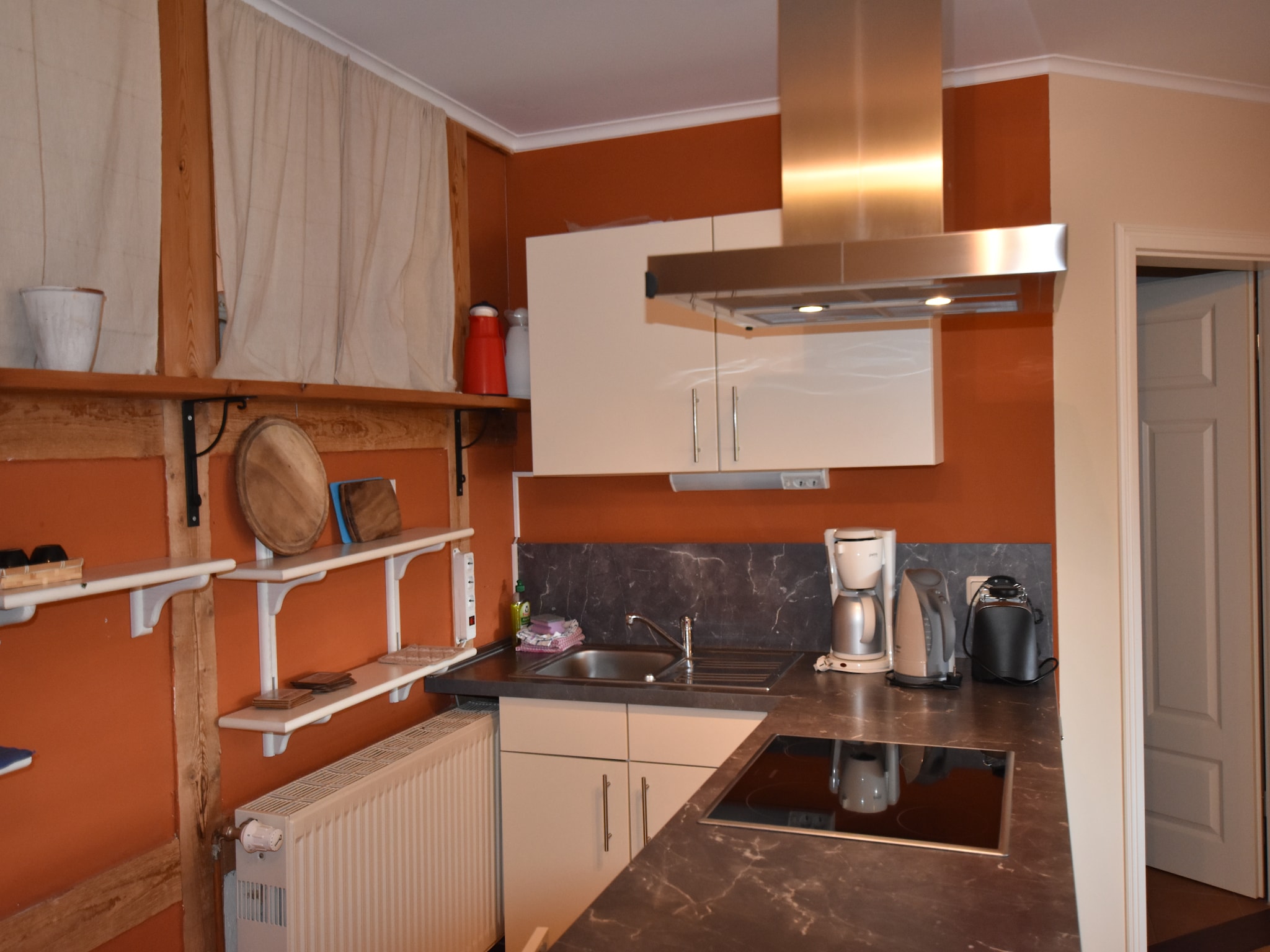 Apartment Die Besondere Ferienwohnung Bibliothek