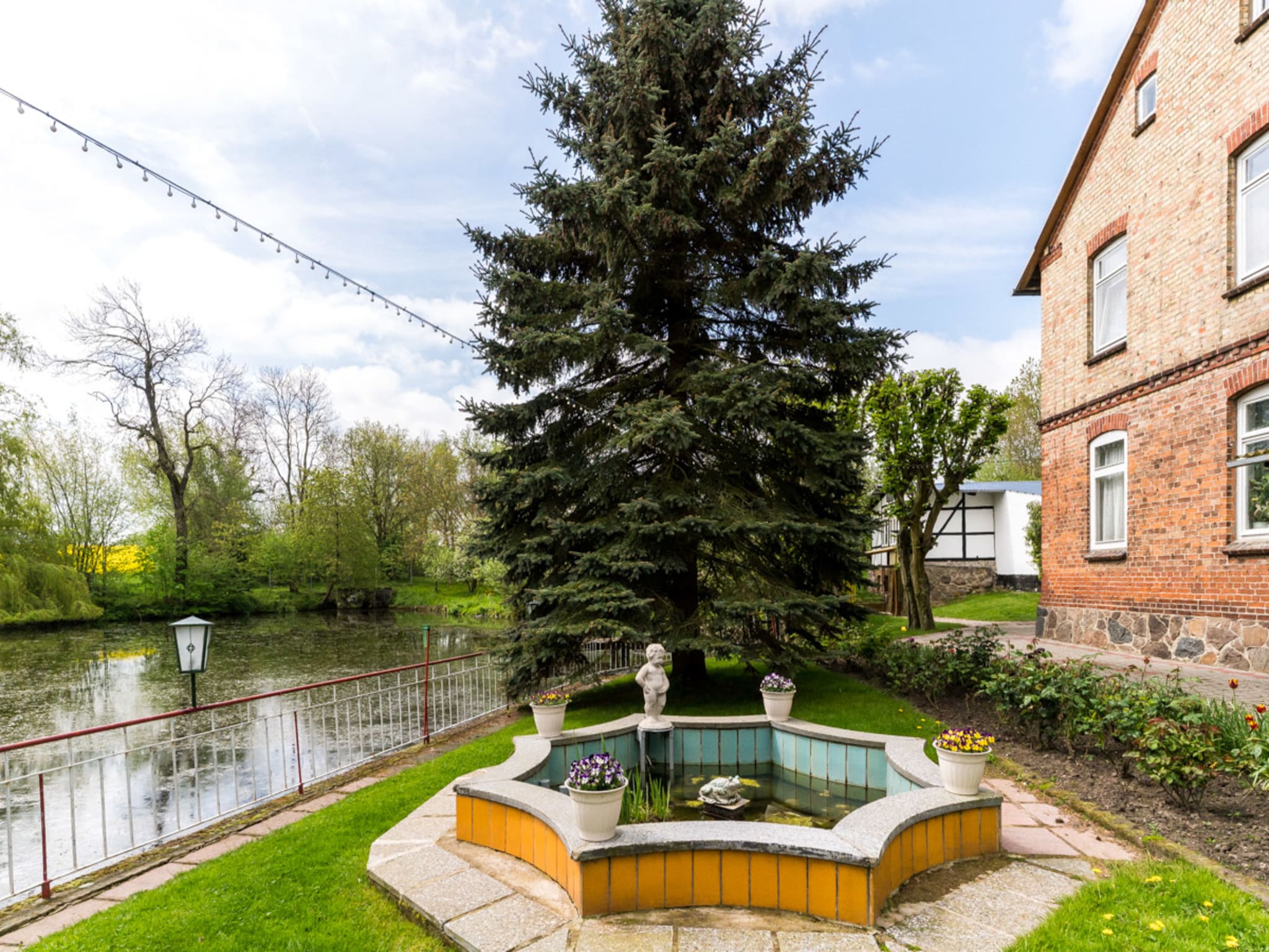 Apartmá Gartenbungalow 2 rechte Seite