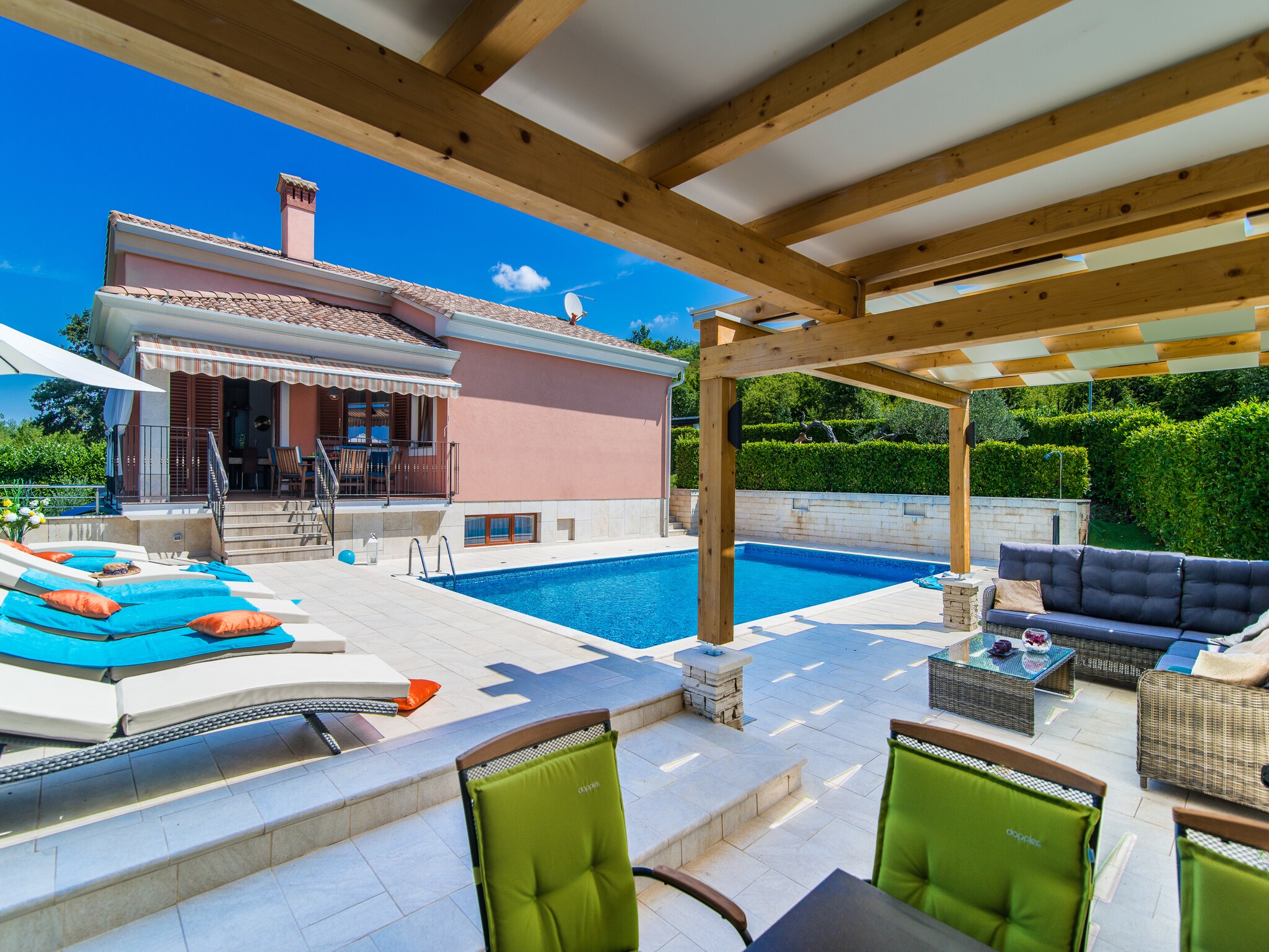 Vakantiehuis Villa Maklavun