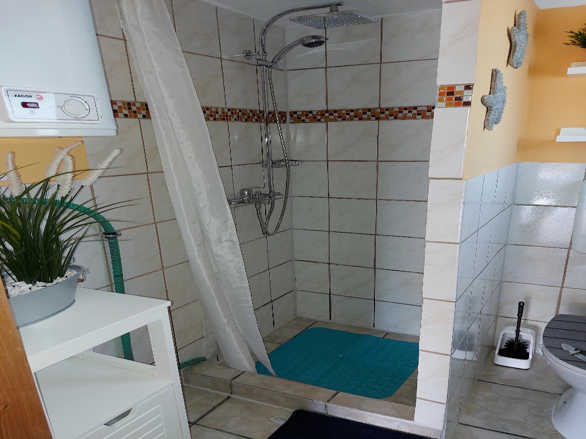 Vacation home Bungalow Andrea am Salzhaff mit Garten