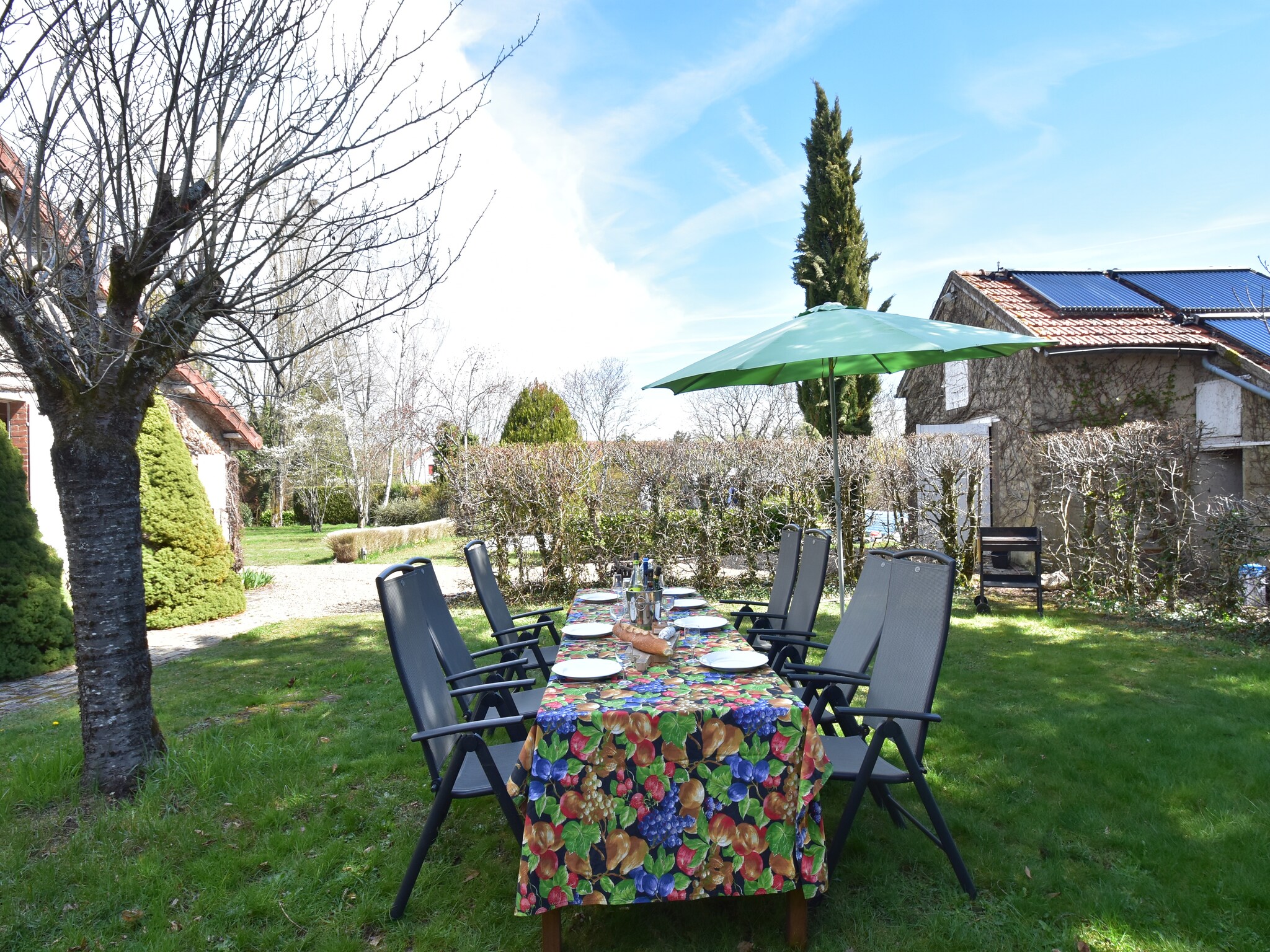Vacation home Villa Piscine Bourgogne 10 pers