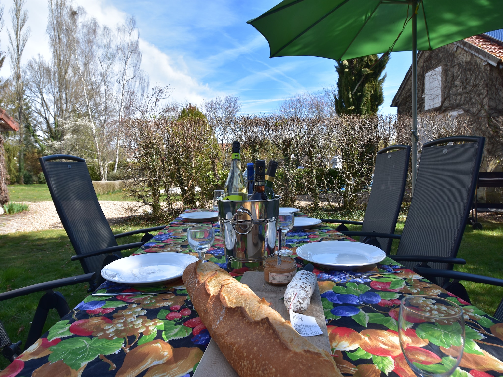 Vacation home Villa Piscine Bourgogne 10 pers