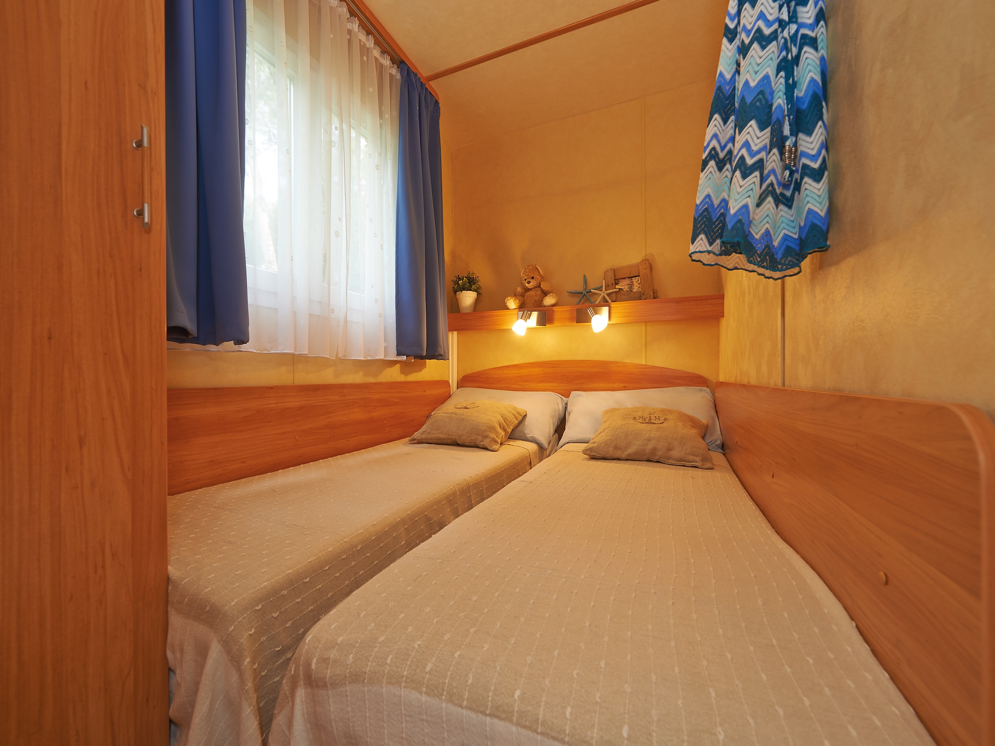 Vacation home Baia Domizia Villaggio Camping E4