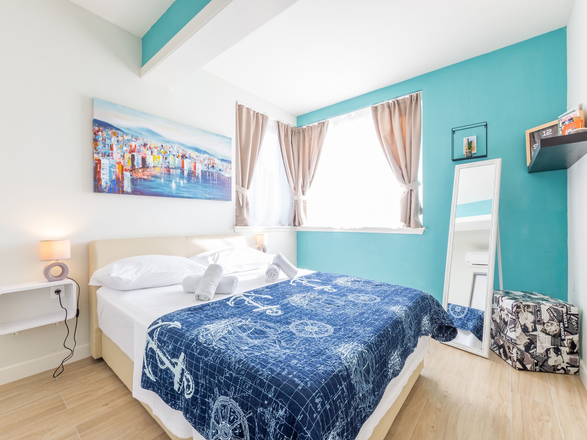   Tare Holiday Home