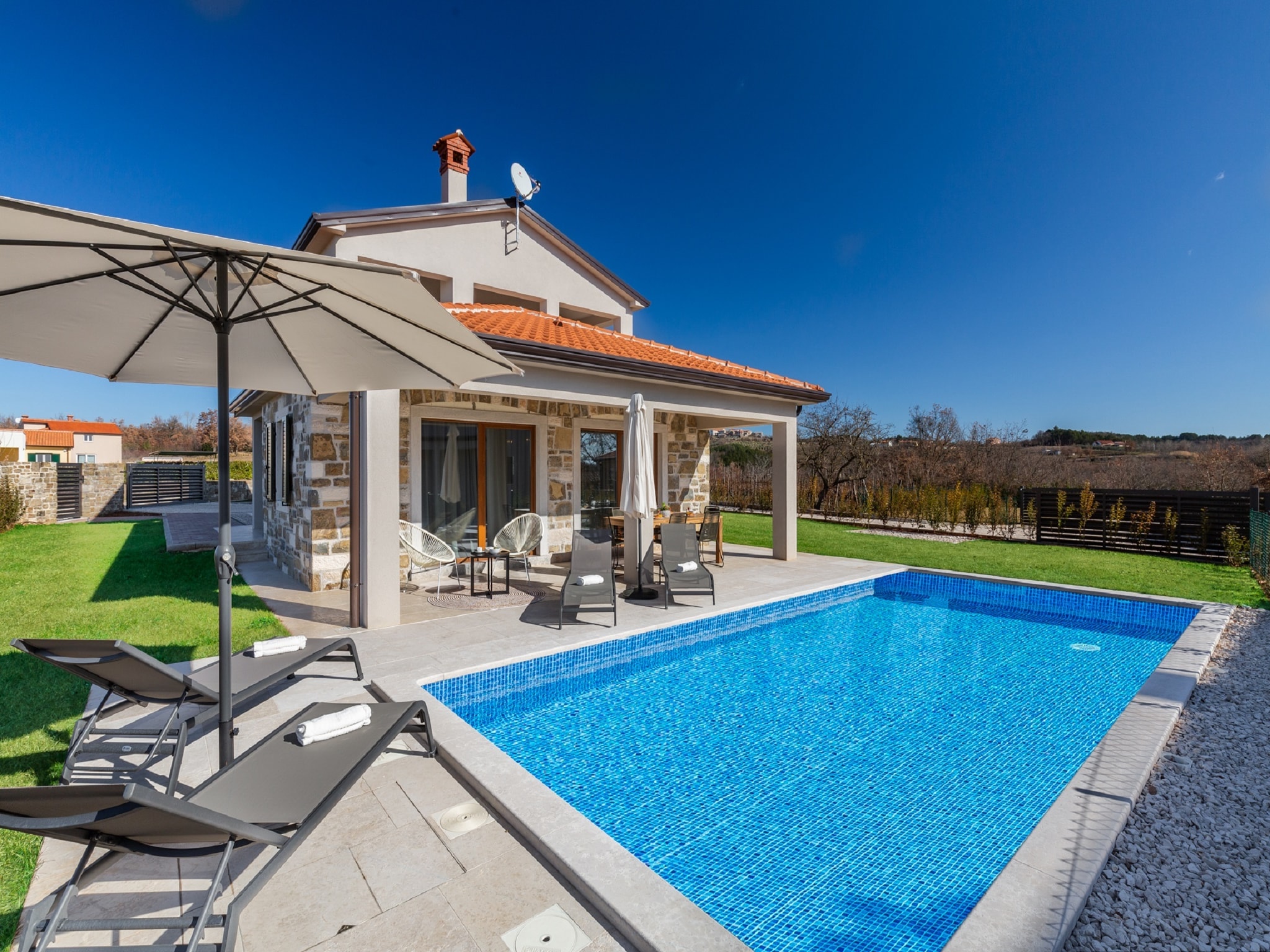 Dům Villa Brih 1