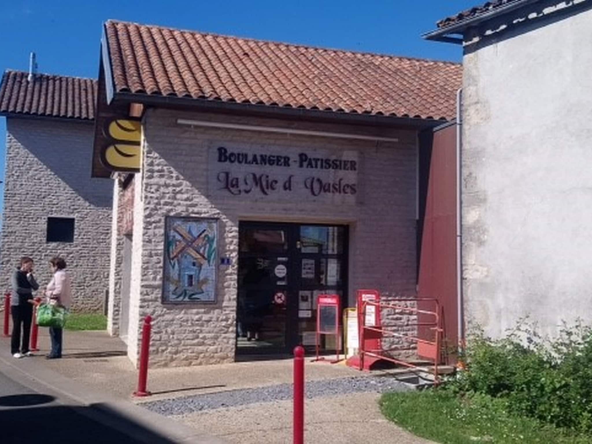 Maison Bleu de Vibraye