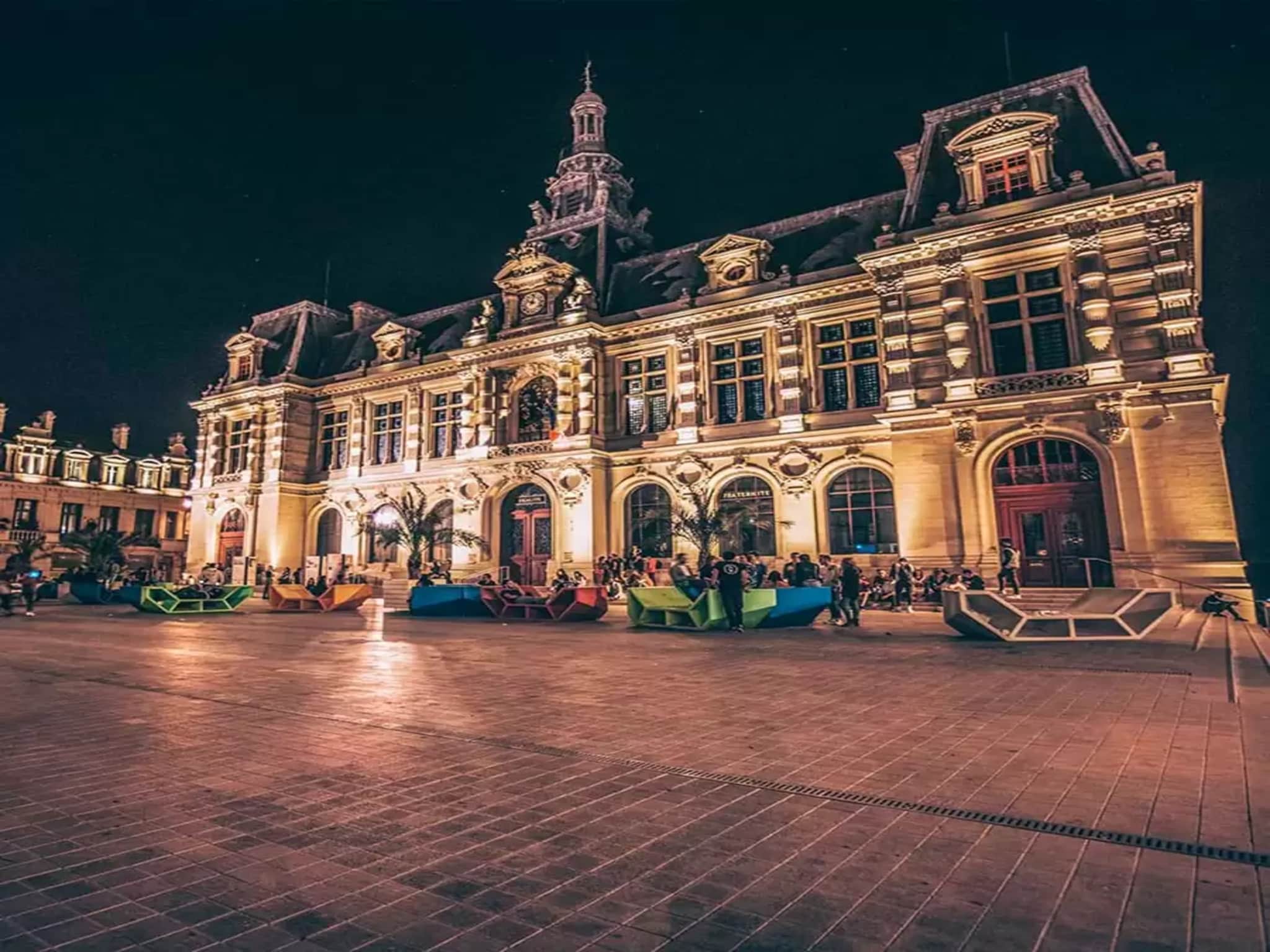 Maison Bleu de Vibraye