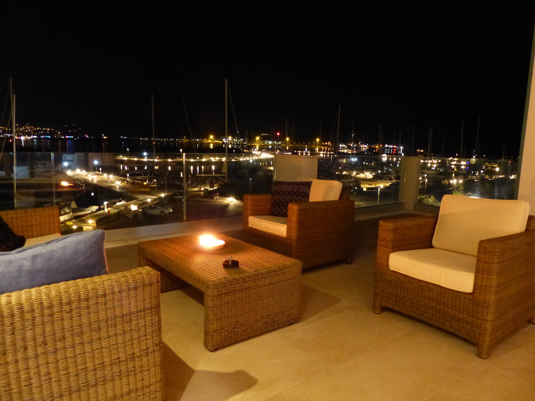 Apartment On the Waterfront