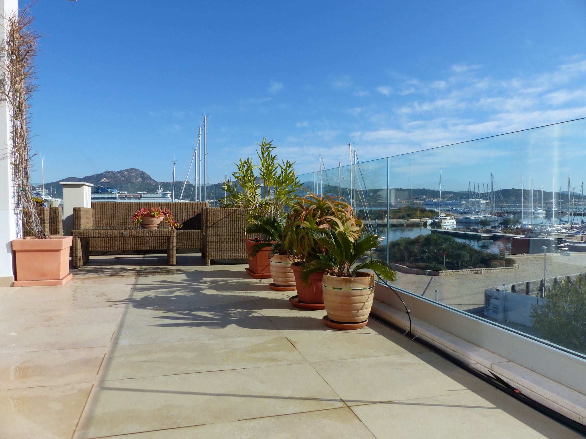 Apartment On the Waterfront
