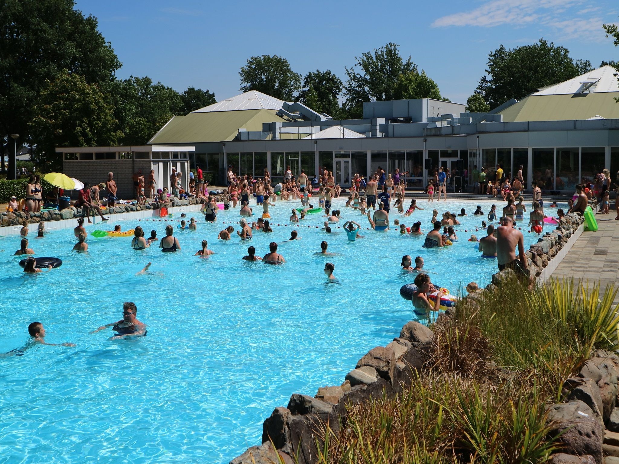 Holiday home Buitenhof De Leistert 19