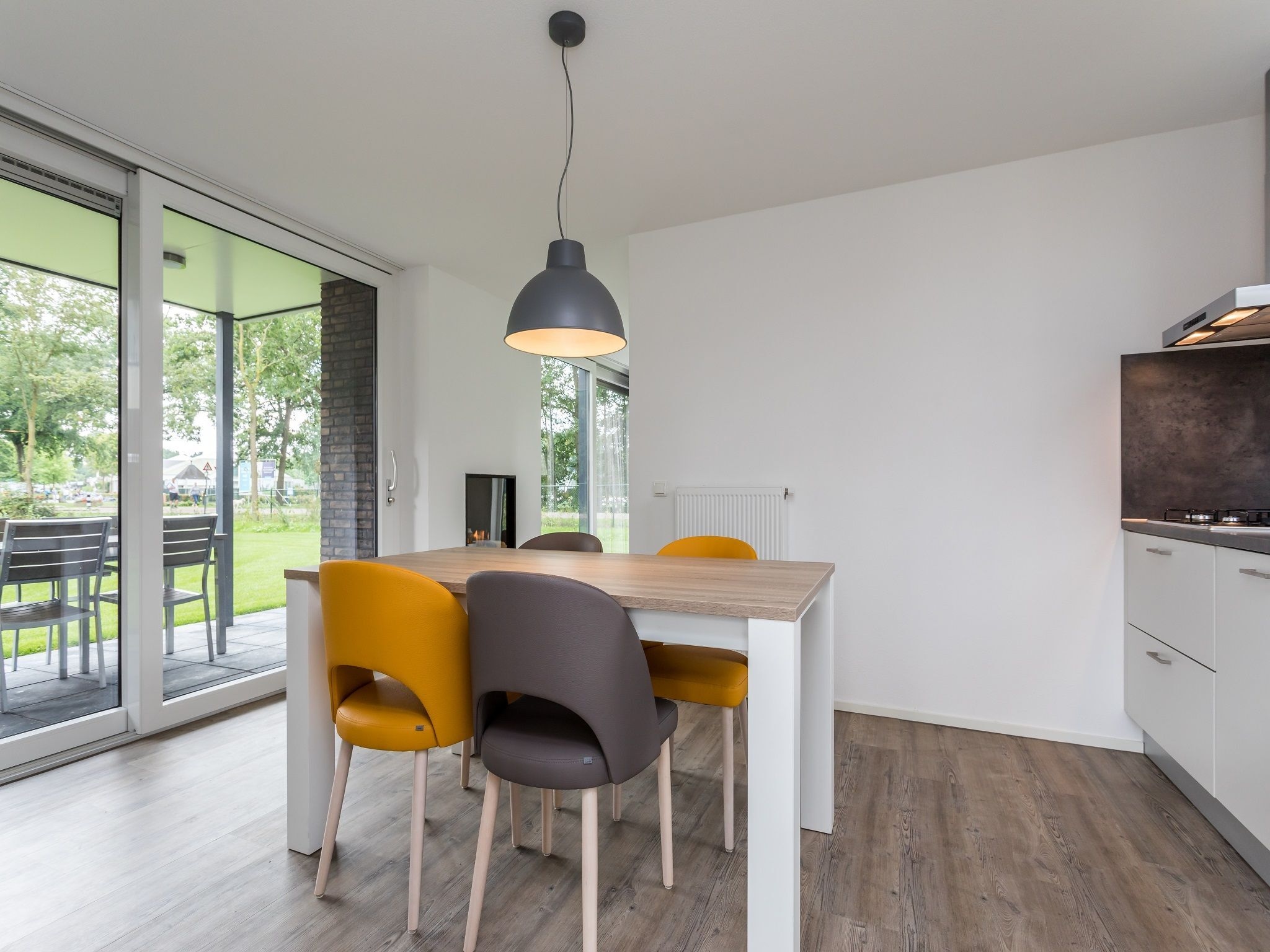 Holiday home Buitenhof De Leistert 21