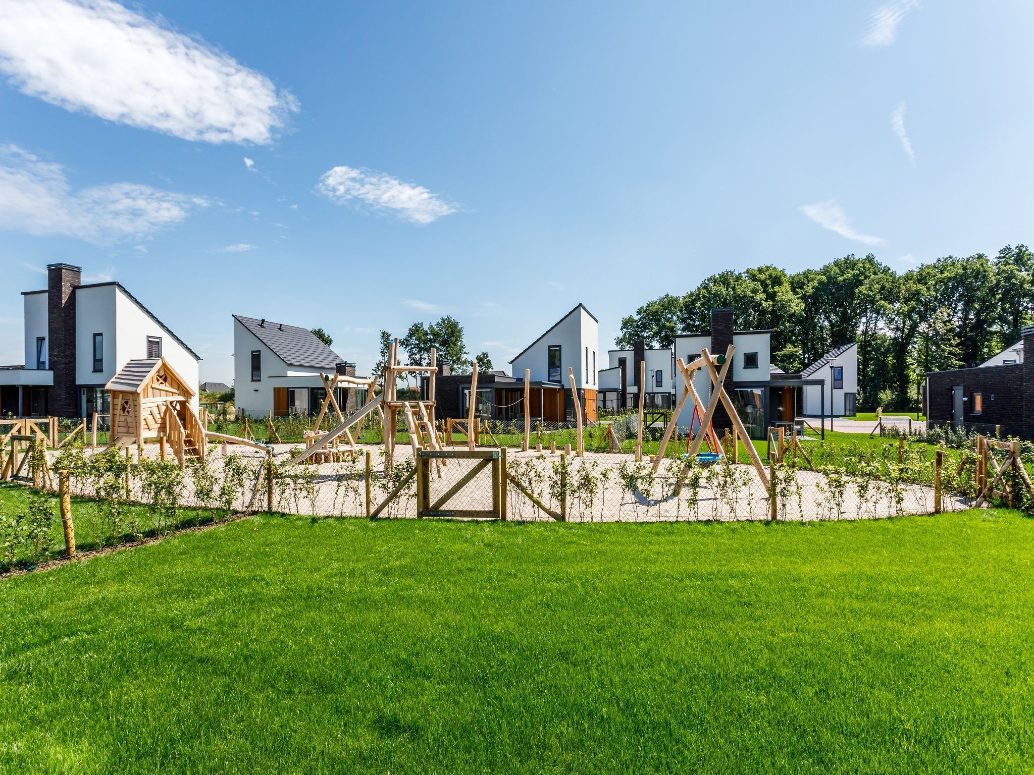 Holiday home Buitenhof De Leistert 27