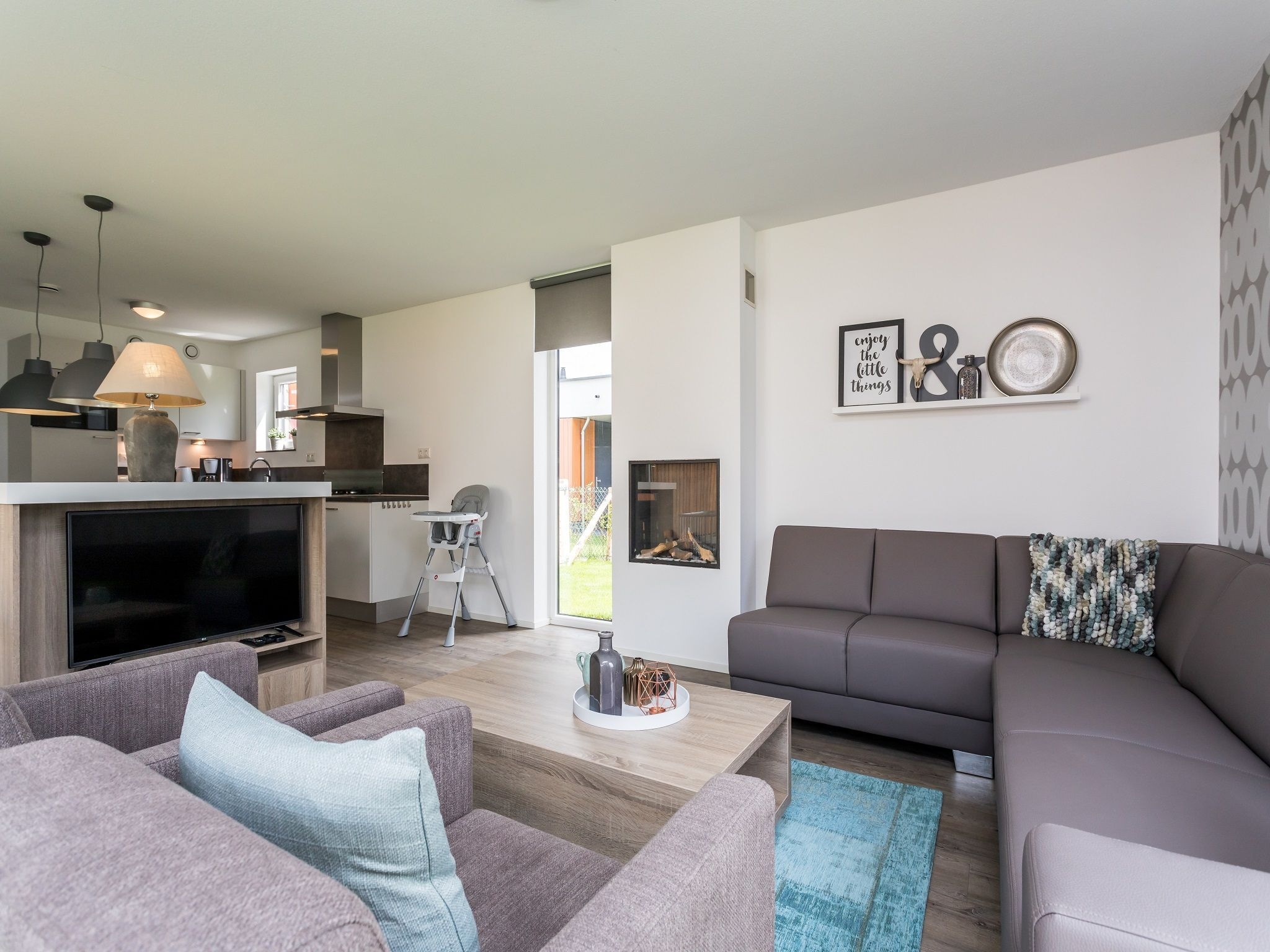 Holiday home Buitenhof De Leistert 27