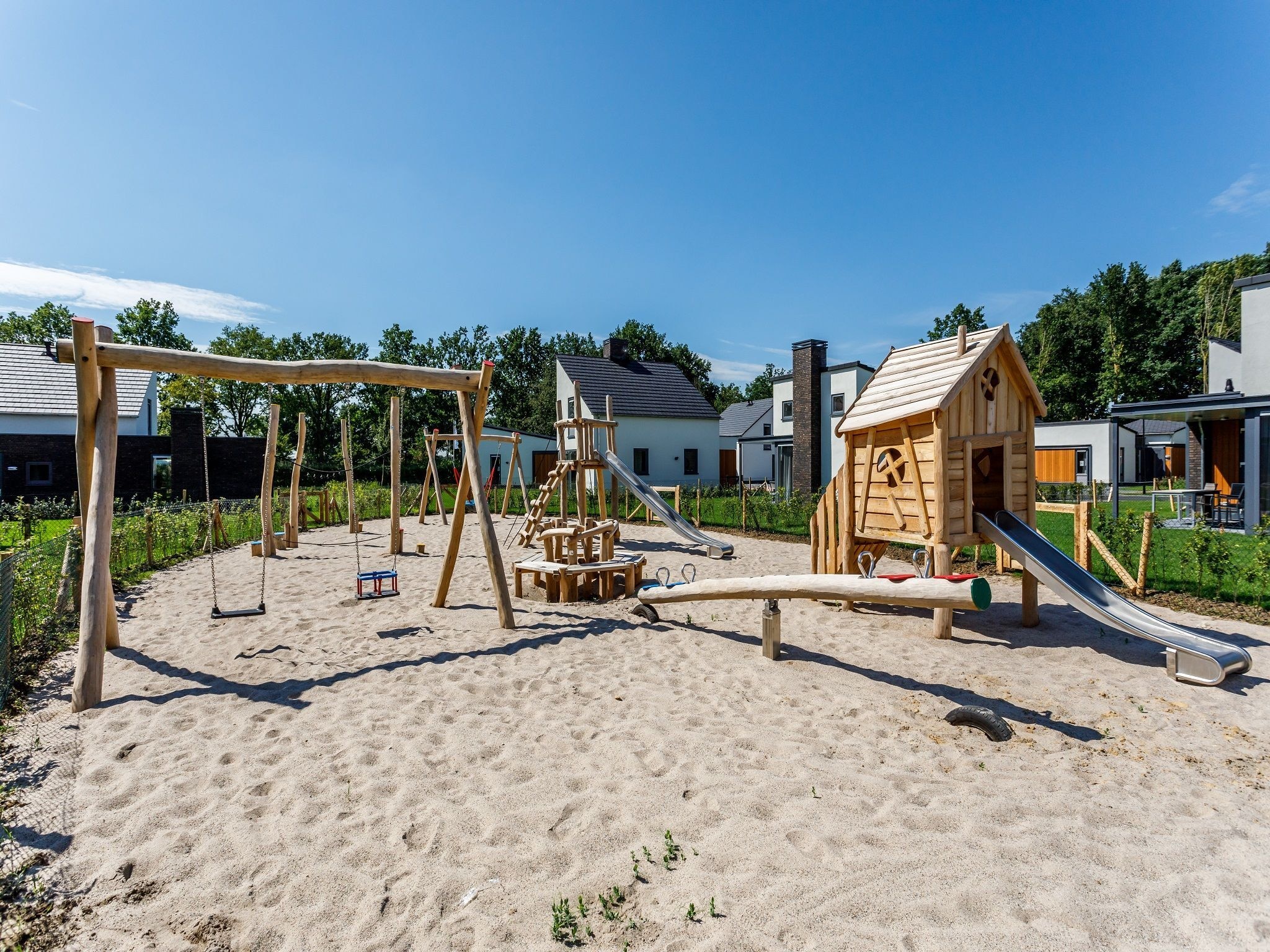 Holiday home Buitenhof De Leistert 27