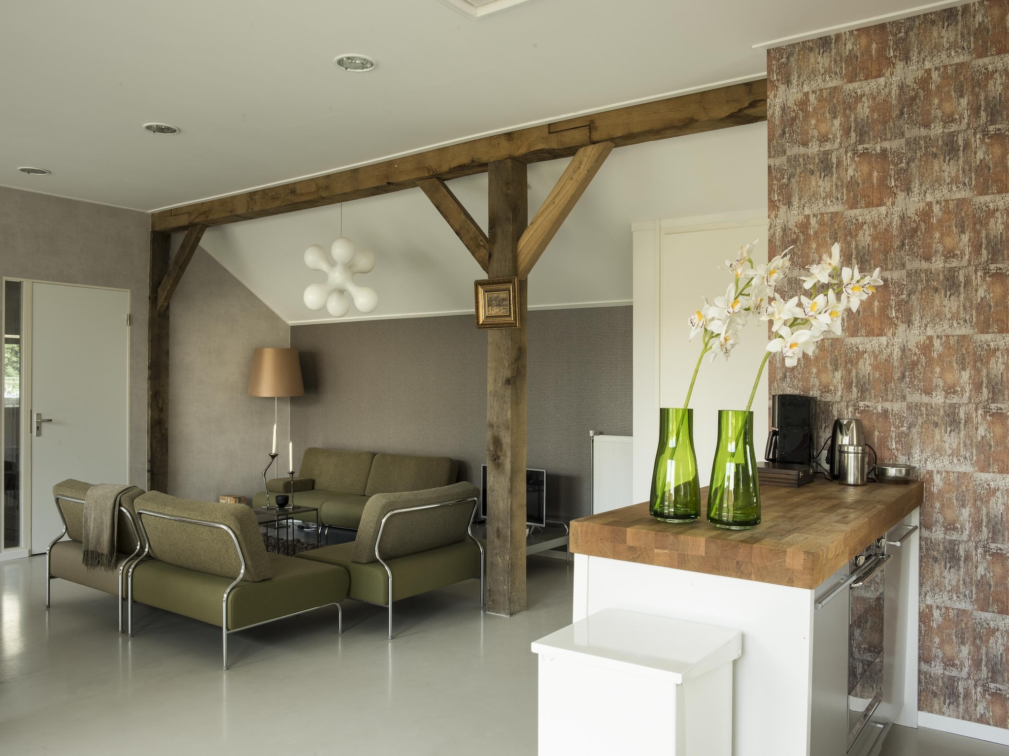   Design Farmers Barn Twente met Hottub