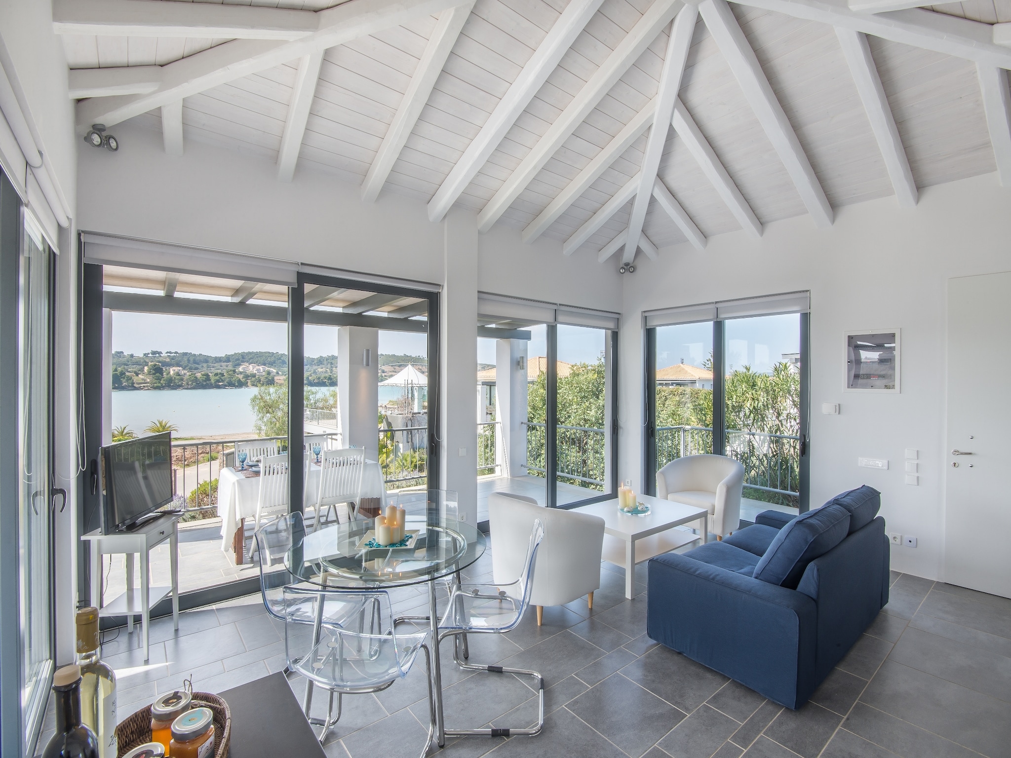   Sea View  Maisonette