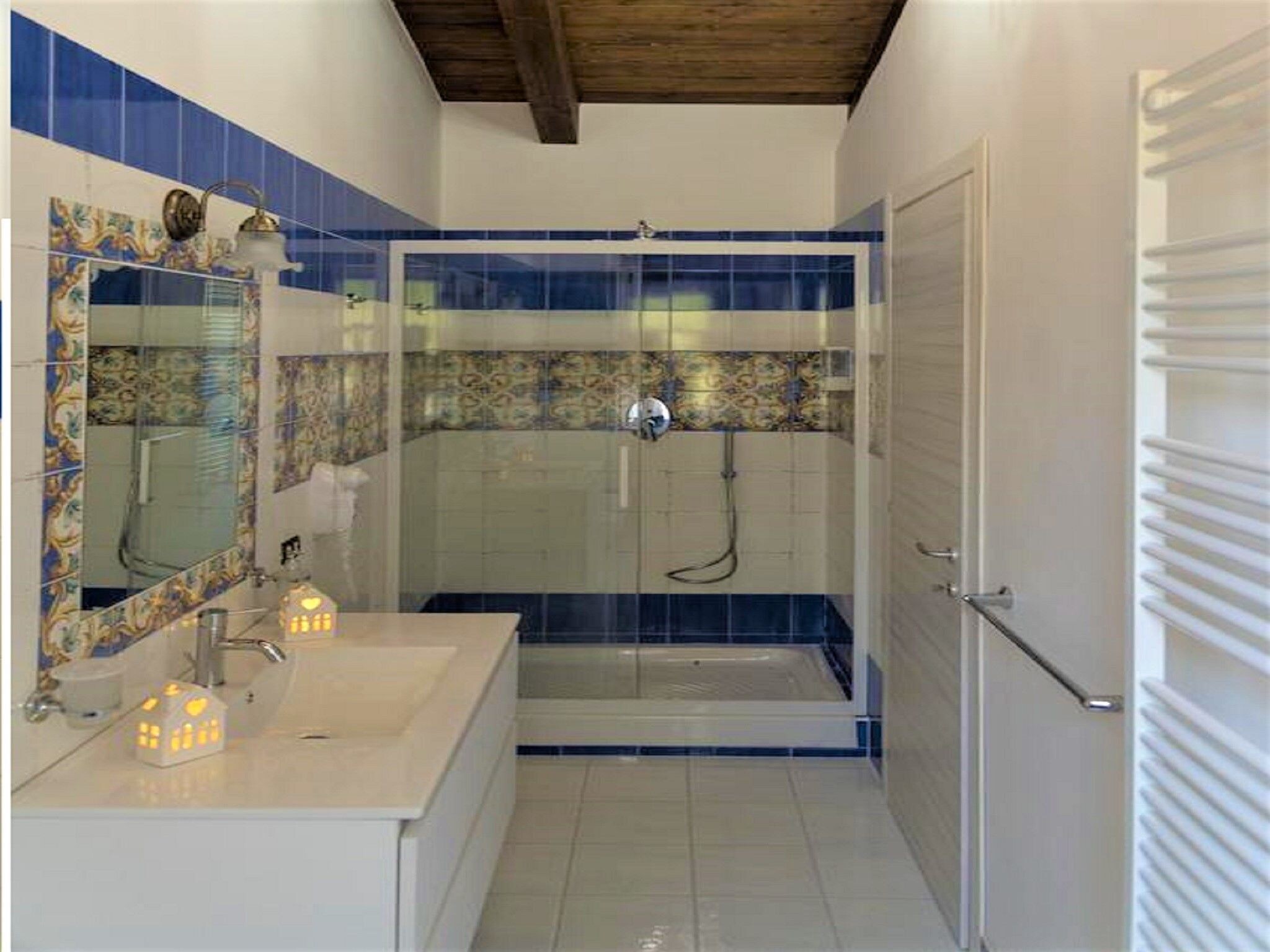 Holiday home Botti House