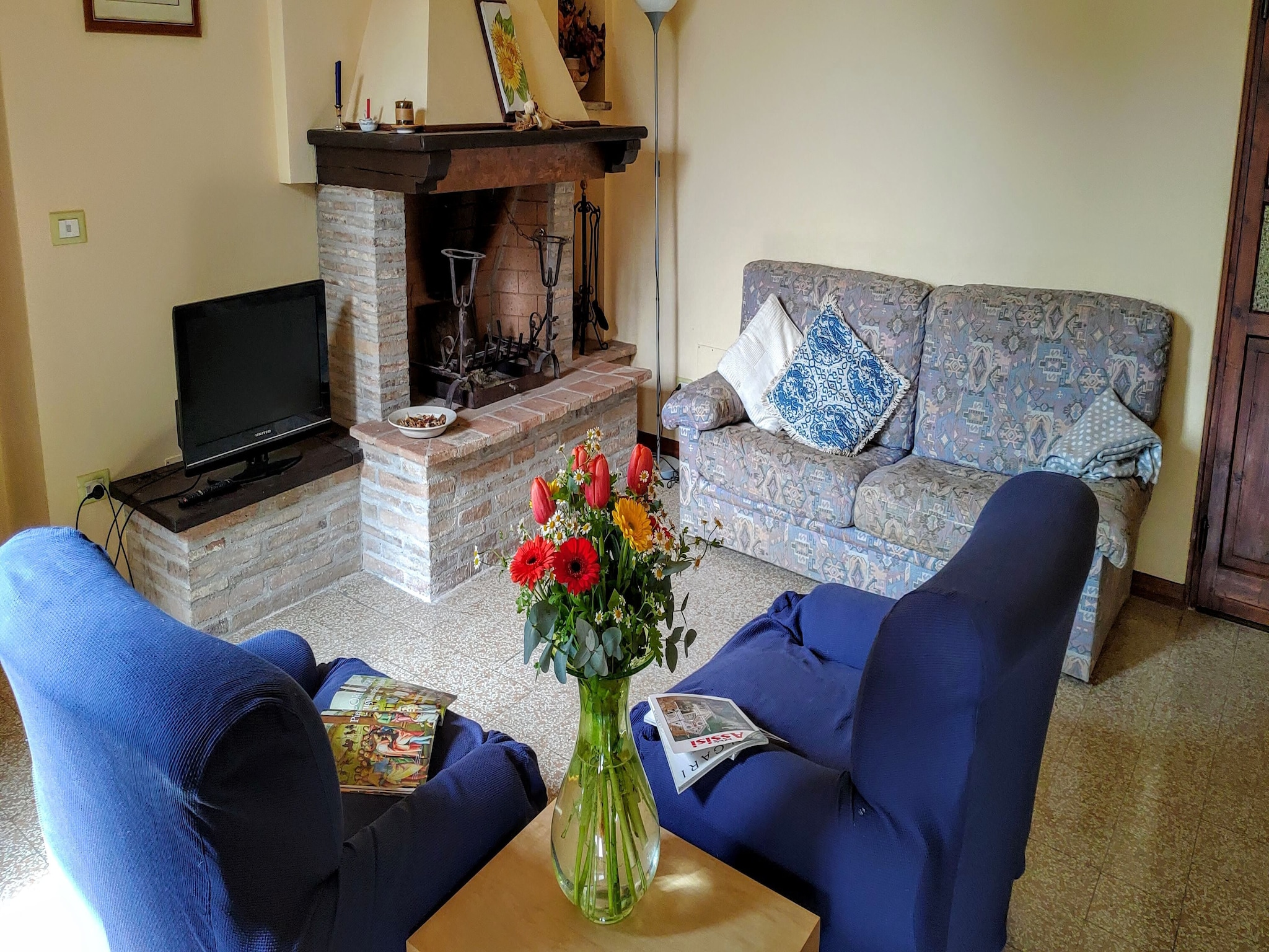 Ferienwohnung Appartamento Casale dei Girasoli