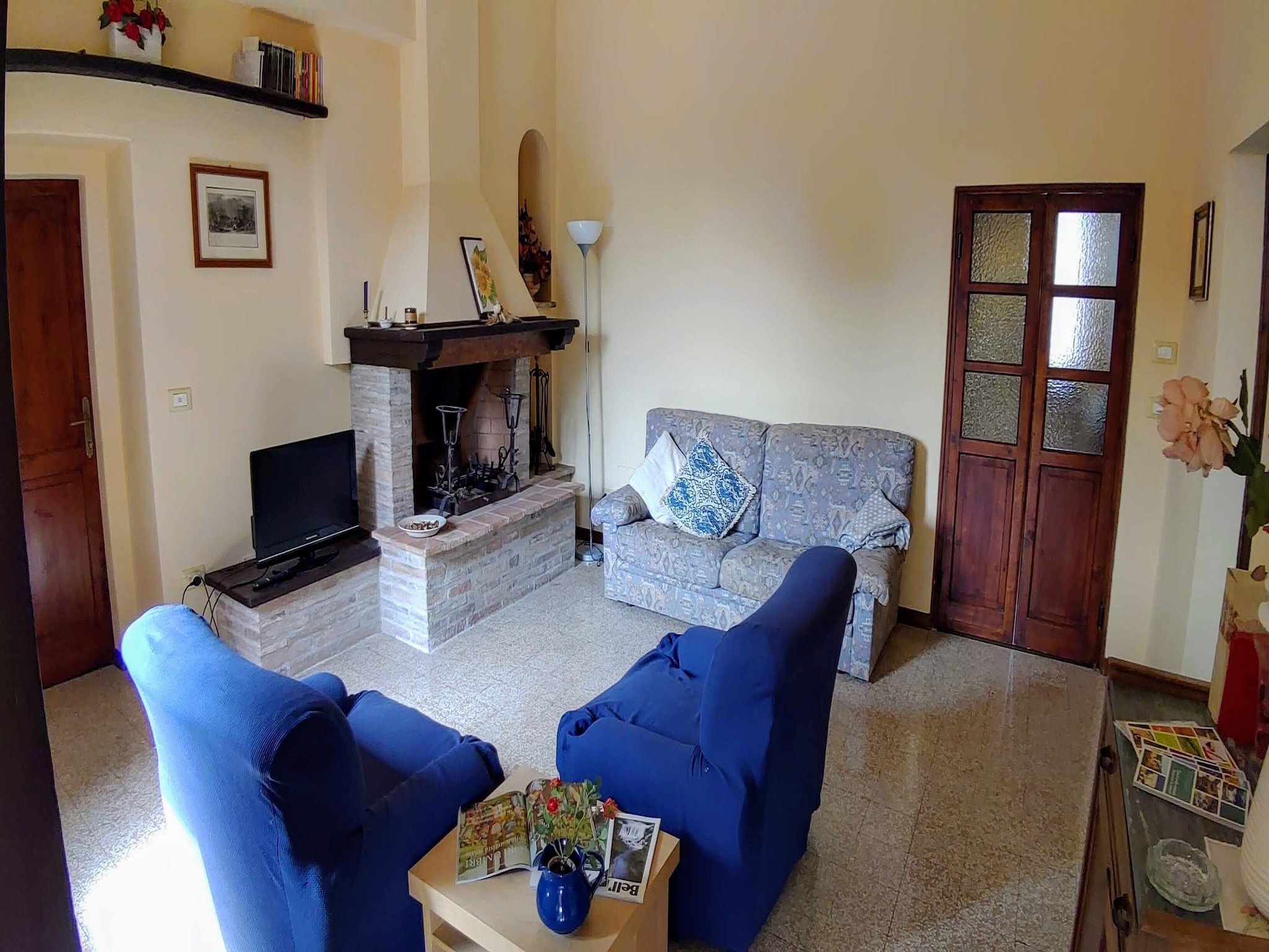 Ferienwohnung Appartamento Casale dei Girasoli