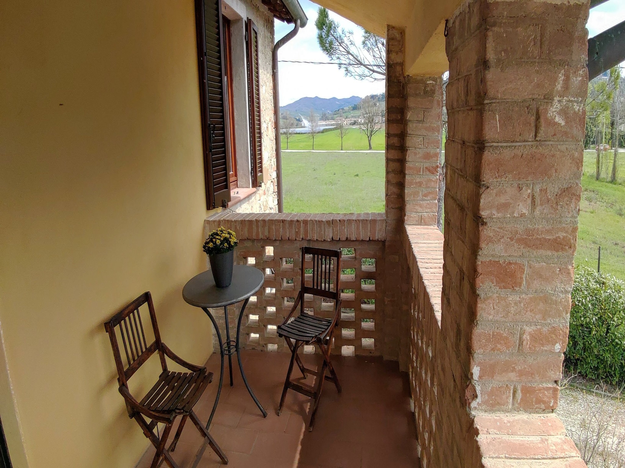 Ferienwohnung Appartamento Casale dei Girasoli
