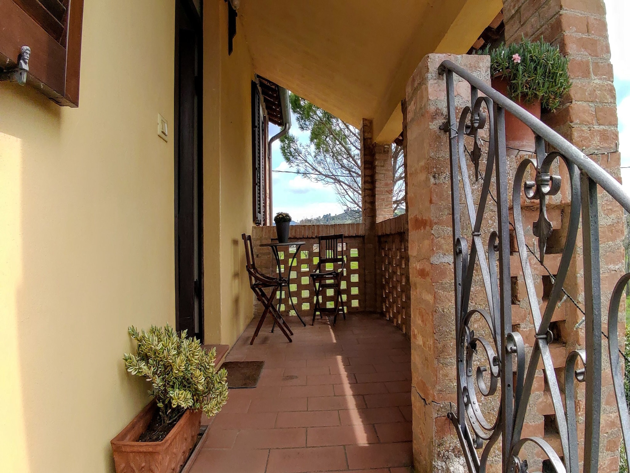 Ferienwohnung Appartamento Casale dei Girasoli